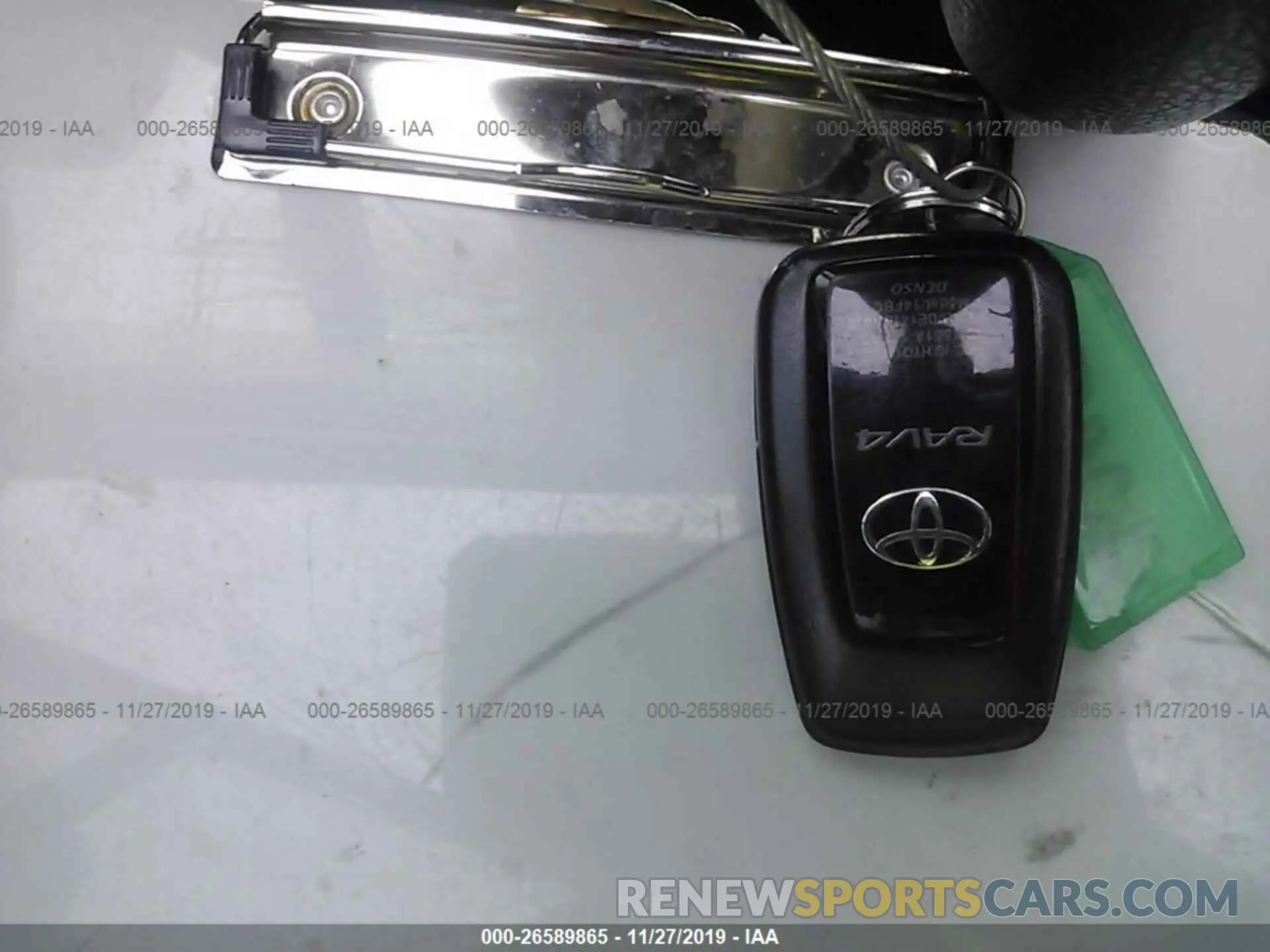 11 Photograph of a damaged car 2T3W1RFV1KW001607 TOYOTA RAV4 2019