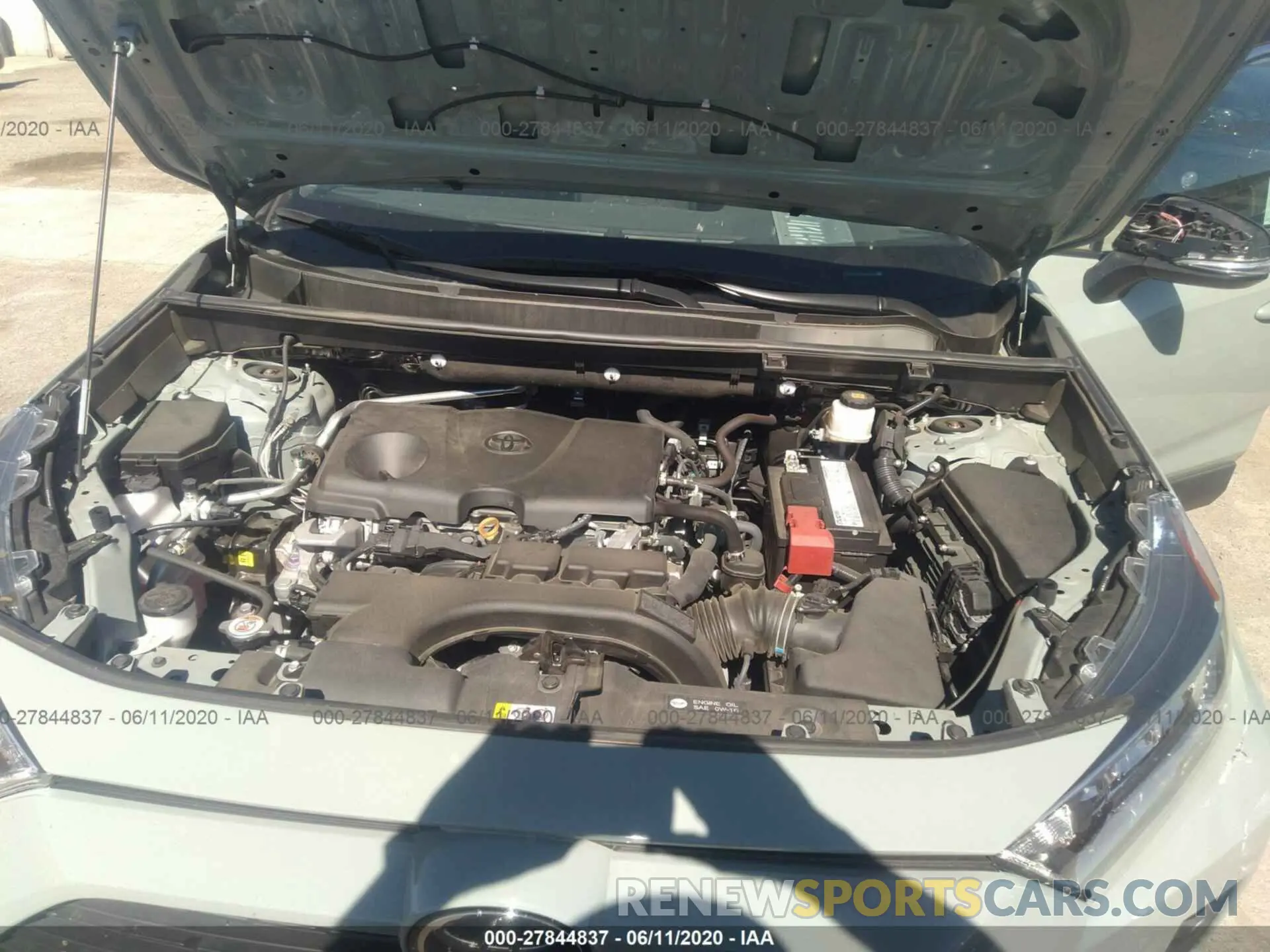 10 Photograph of a damaged car 2T3W1RFV1KW001879 TOYOTA RAV4 2019