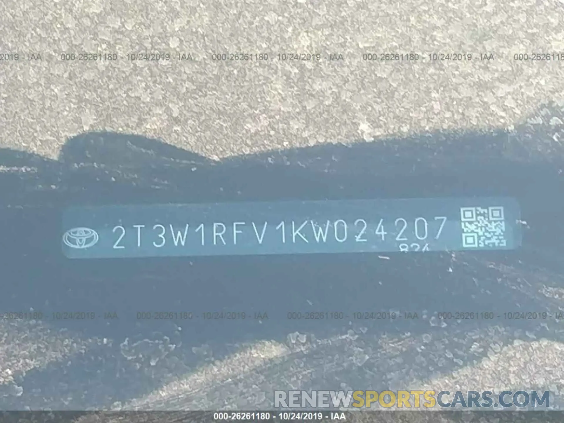 9 Photograph of a damaged car 2T3W1RFV1KW024207 TOYOTA RAV4 2019