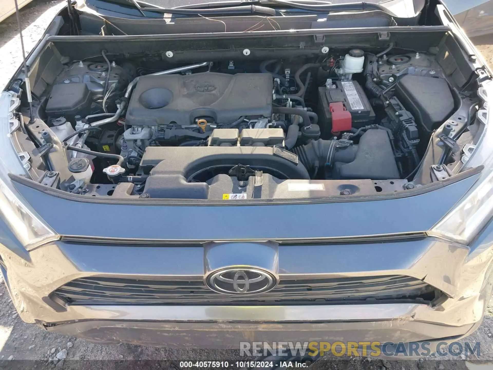 10 Photograph of a damaged car 2T3W1RFV2KC005716 TOYOTA RAV4 2019