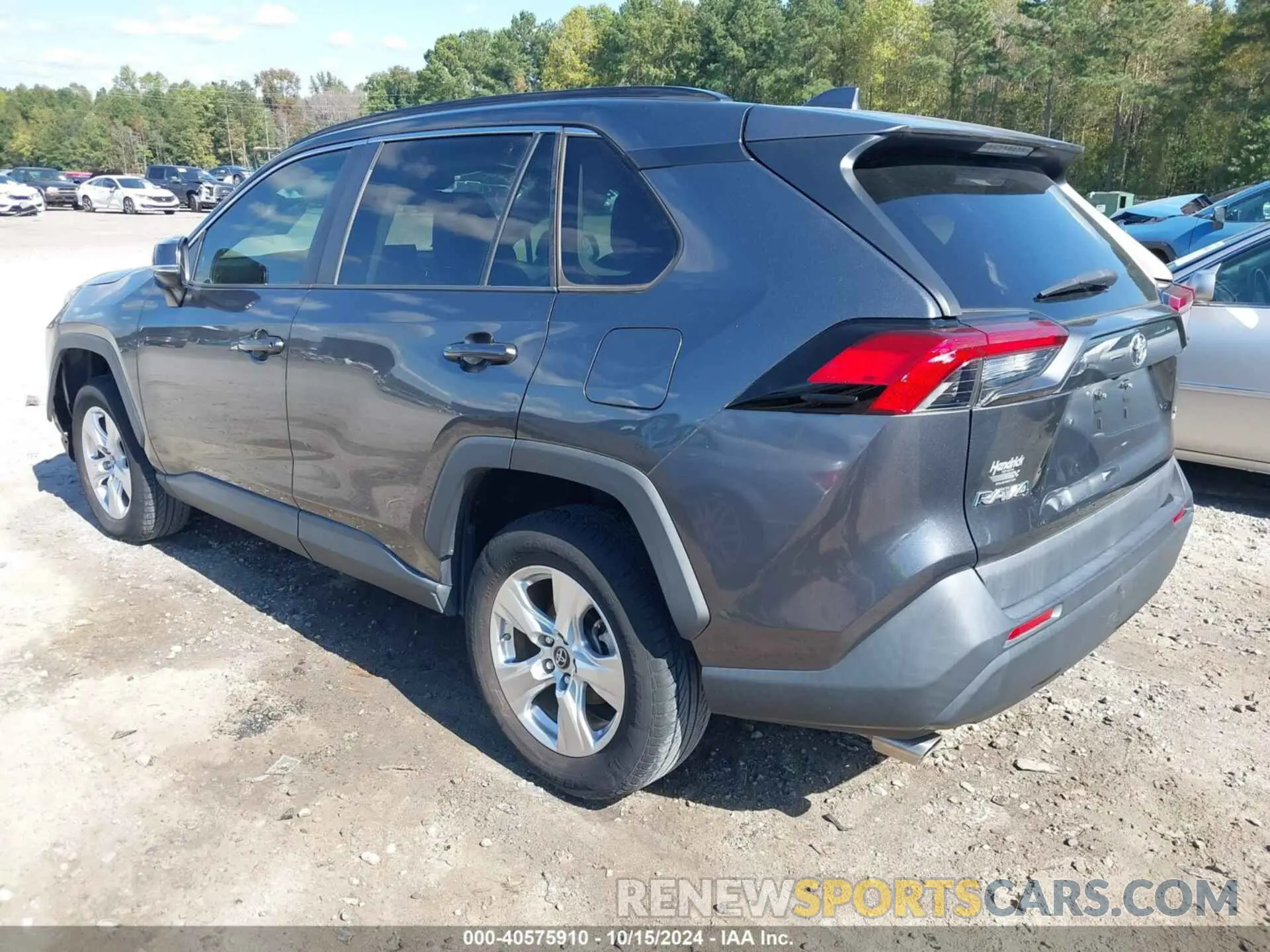 3 Photograph of a damaged car 2T3W1RFV2KC005716 TOYOTA RAV4 2019