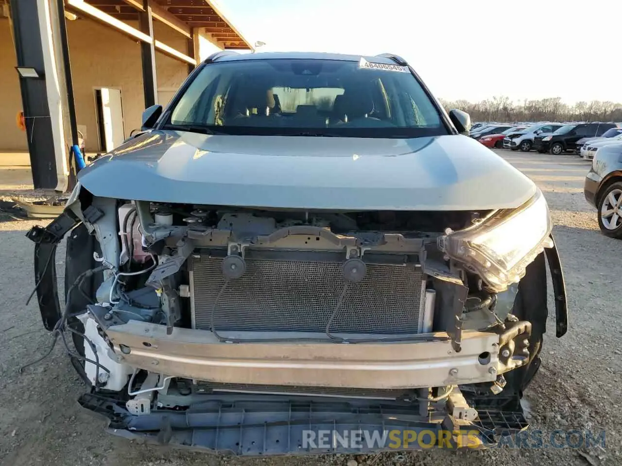 5 Photograph of a damaged car 2T3W1RFV2KW005911 TOYOTA RAV4 2019
