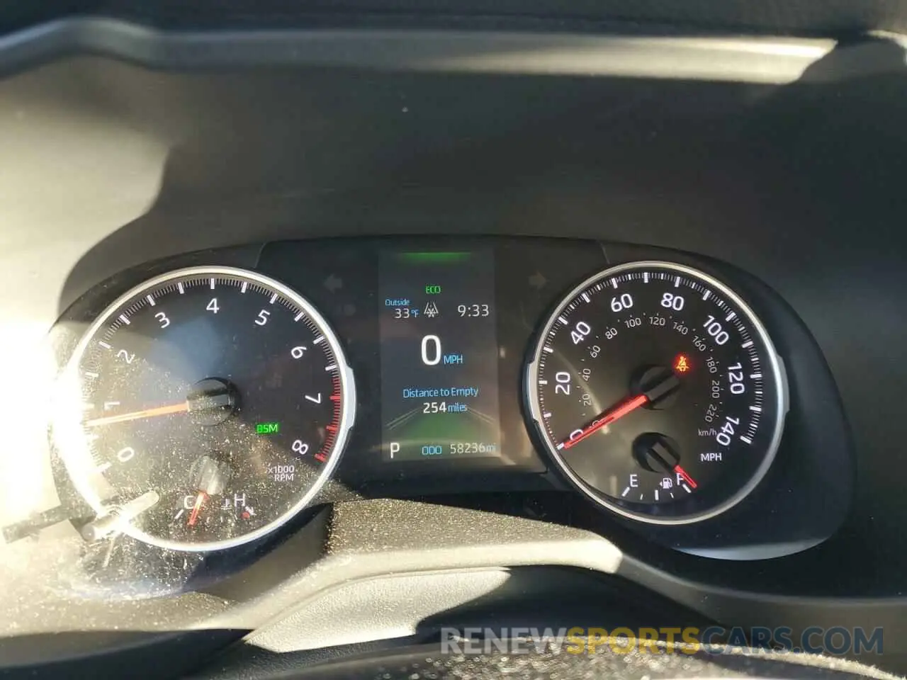 9 Фотография поврежденного автомобиля 2T3W1RFV2KW034874 TOYOTA RAV4 2019