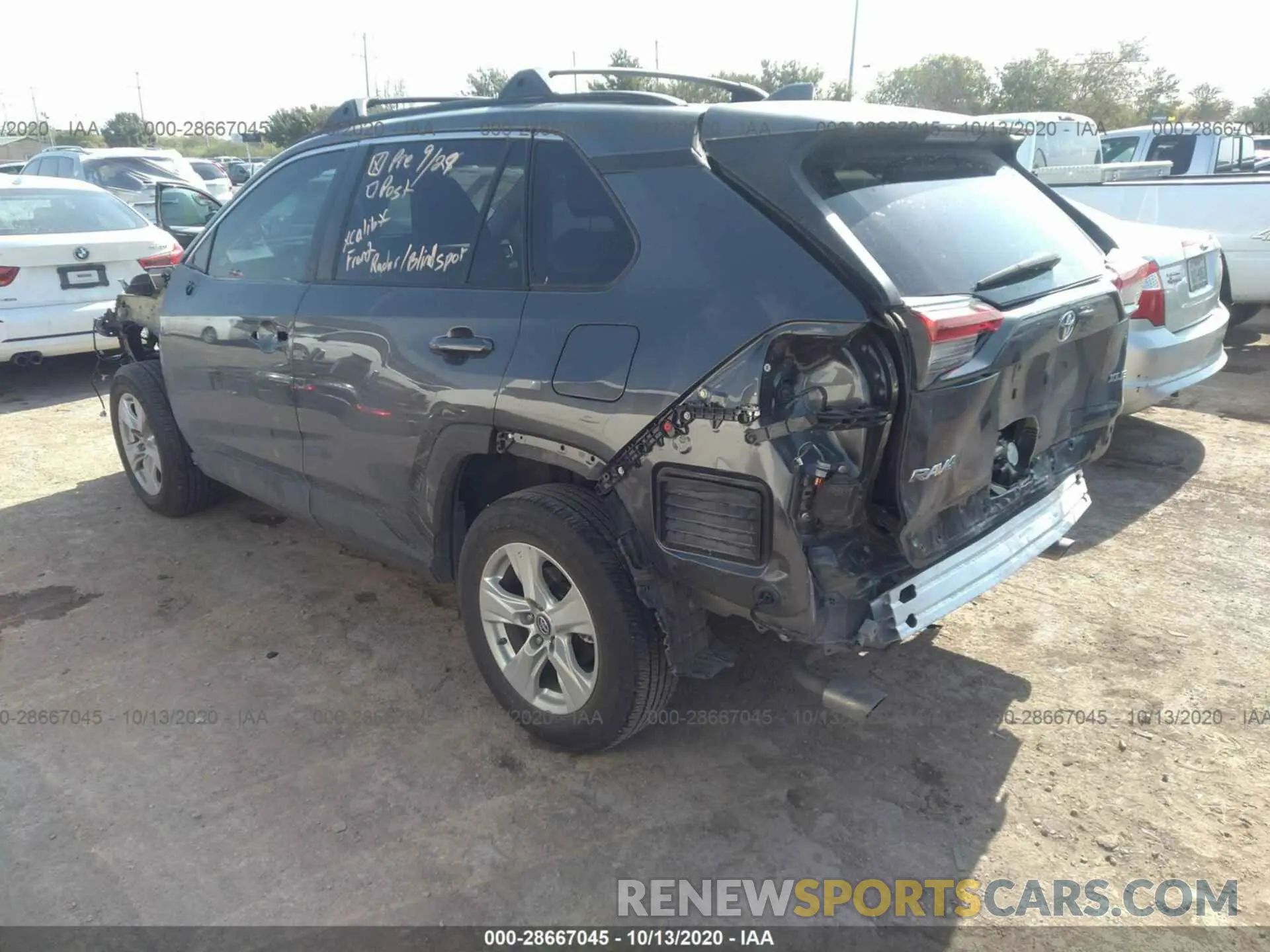 3 Photograph of a damaged car 2T3W1RFV3KC012951 TOYOTA RAV4 2019