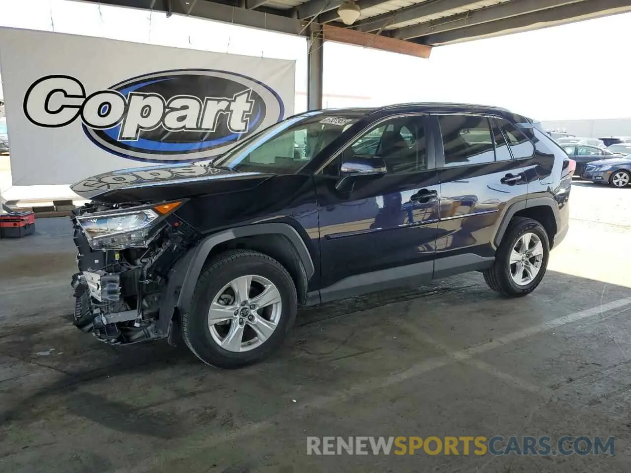 1 Фотография поврежденного автомобиля 2T3W1RFV4KC012389 TOYOTA RAV4 2019