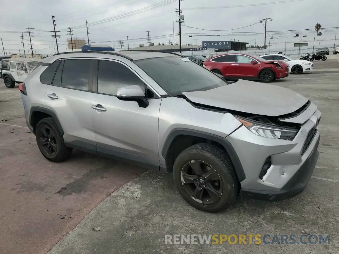 4 Photograph of a damaged car 2T3W1RFV4KC017334 TOYOTA RAV4 2019