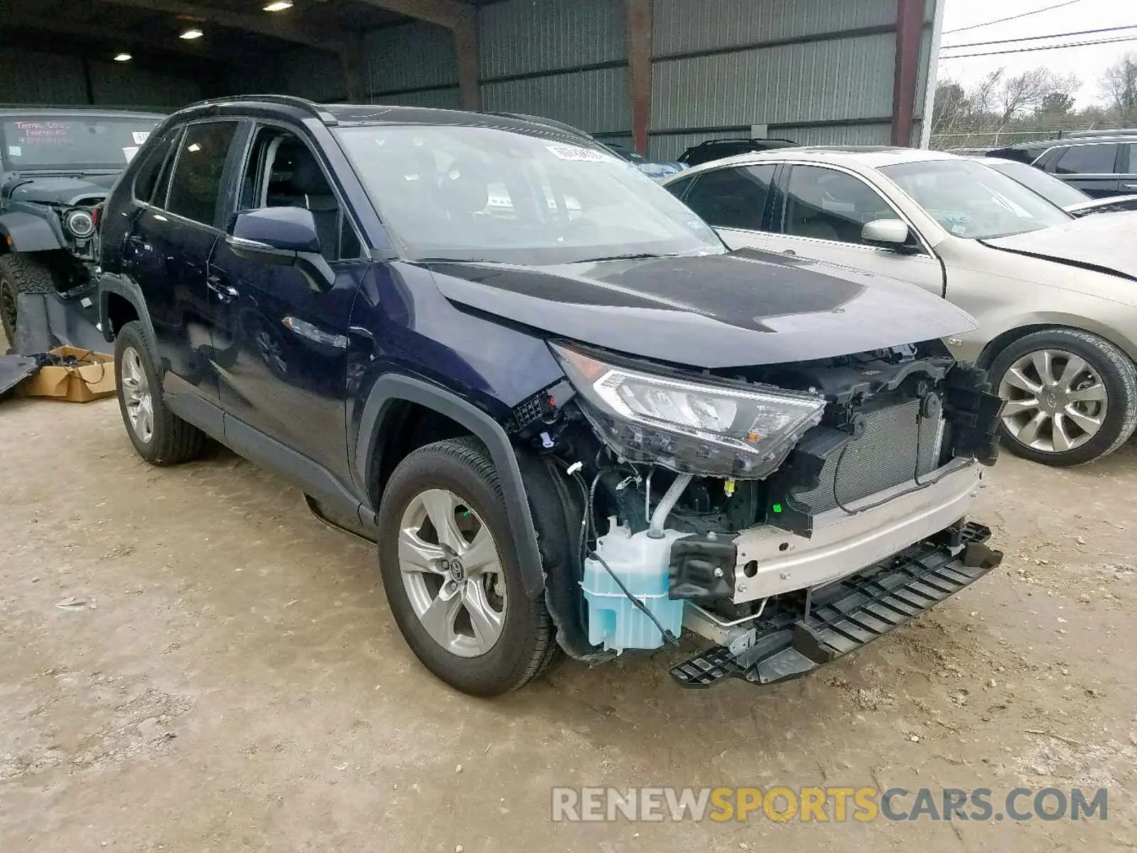 1 Photograph of a damaged car 2T3W1RFV4KW018496 TOYOTA RAV4 2019