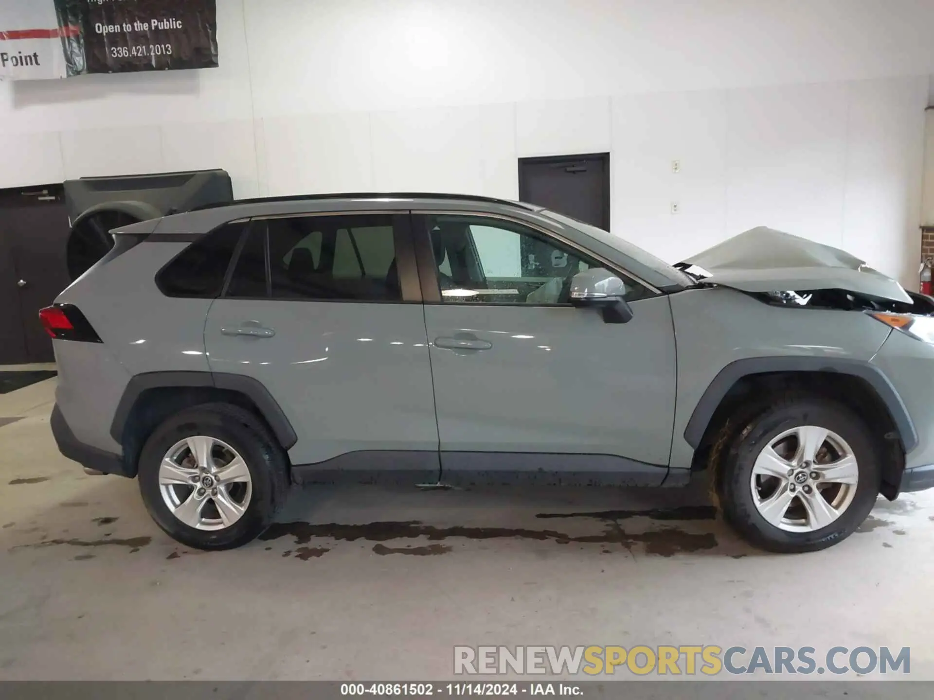 13 Photograph of a damaged car 2T3W1RFV5KC004463 TOYOTA RAV4 2019