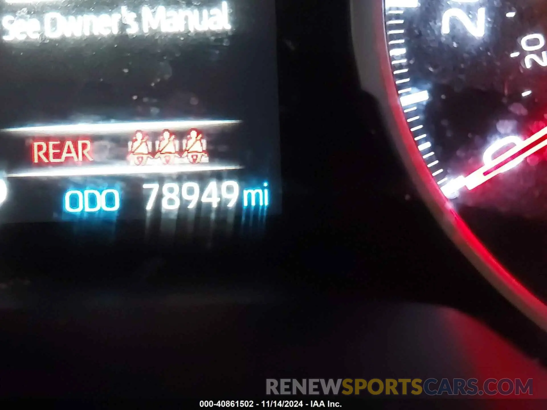 15 Photograph of a damaged car 2T3W1RFV5KC004463 TOYOTA RAV4 2019