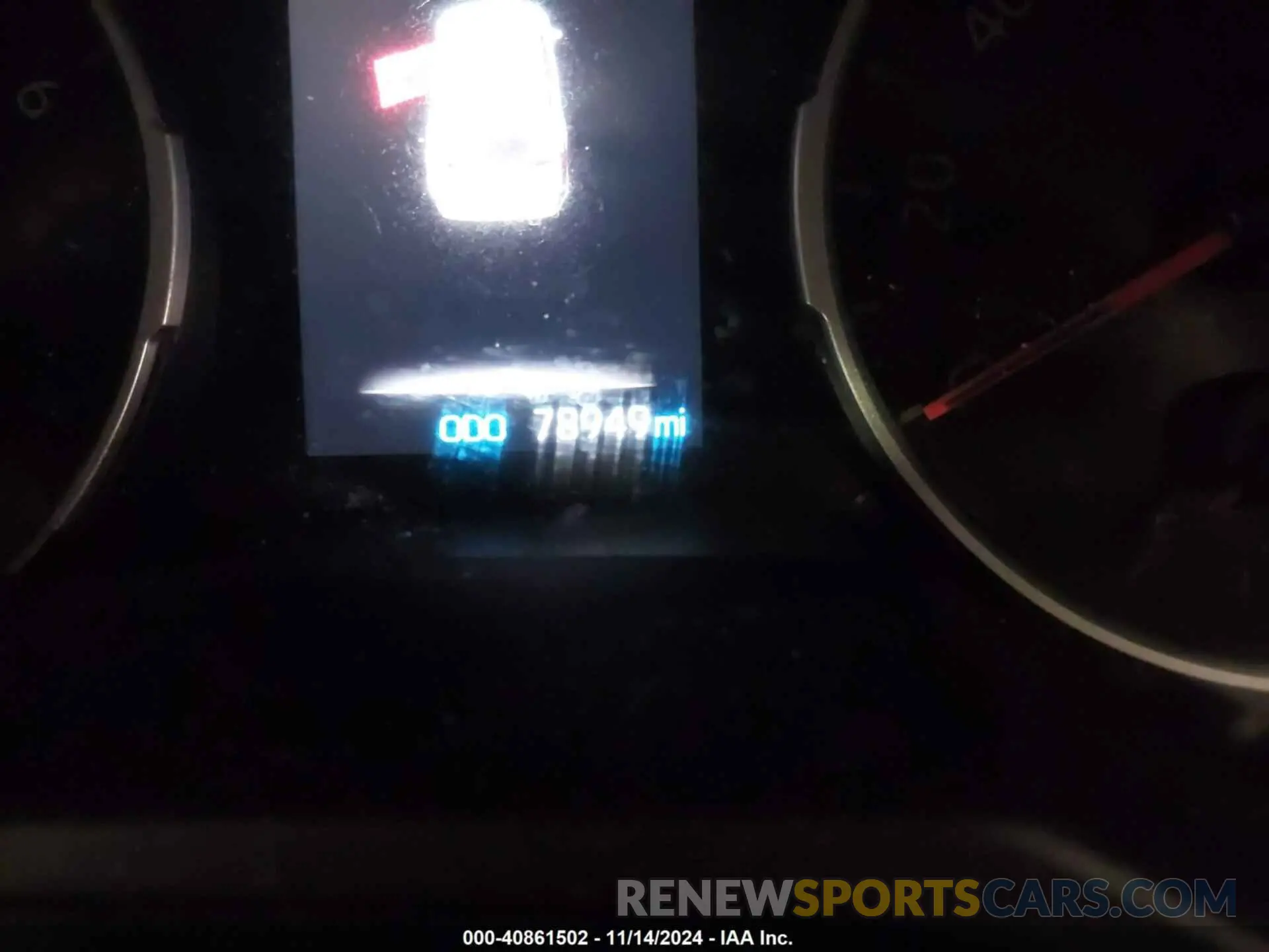 7 Photograph of a damaged car 2T3W1RFV5KC004463 TOYOTA RAV4 2019