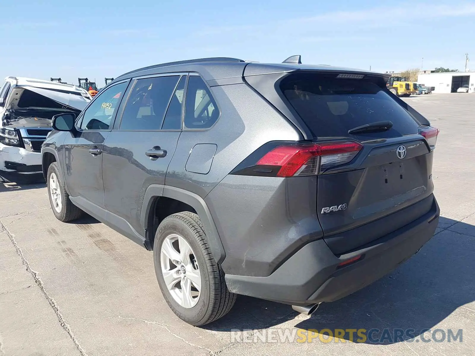 3 Photograph of a damaged car 2T3W1RFV6KC009364 TOYOTA RAV4 2019