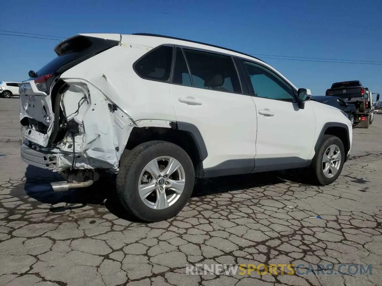 3 Photograph of a damaged car 2T3W1RFV6KW041231 TOYOTA RAV4 2019