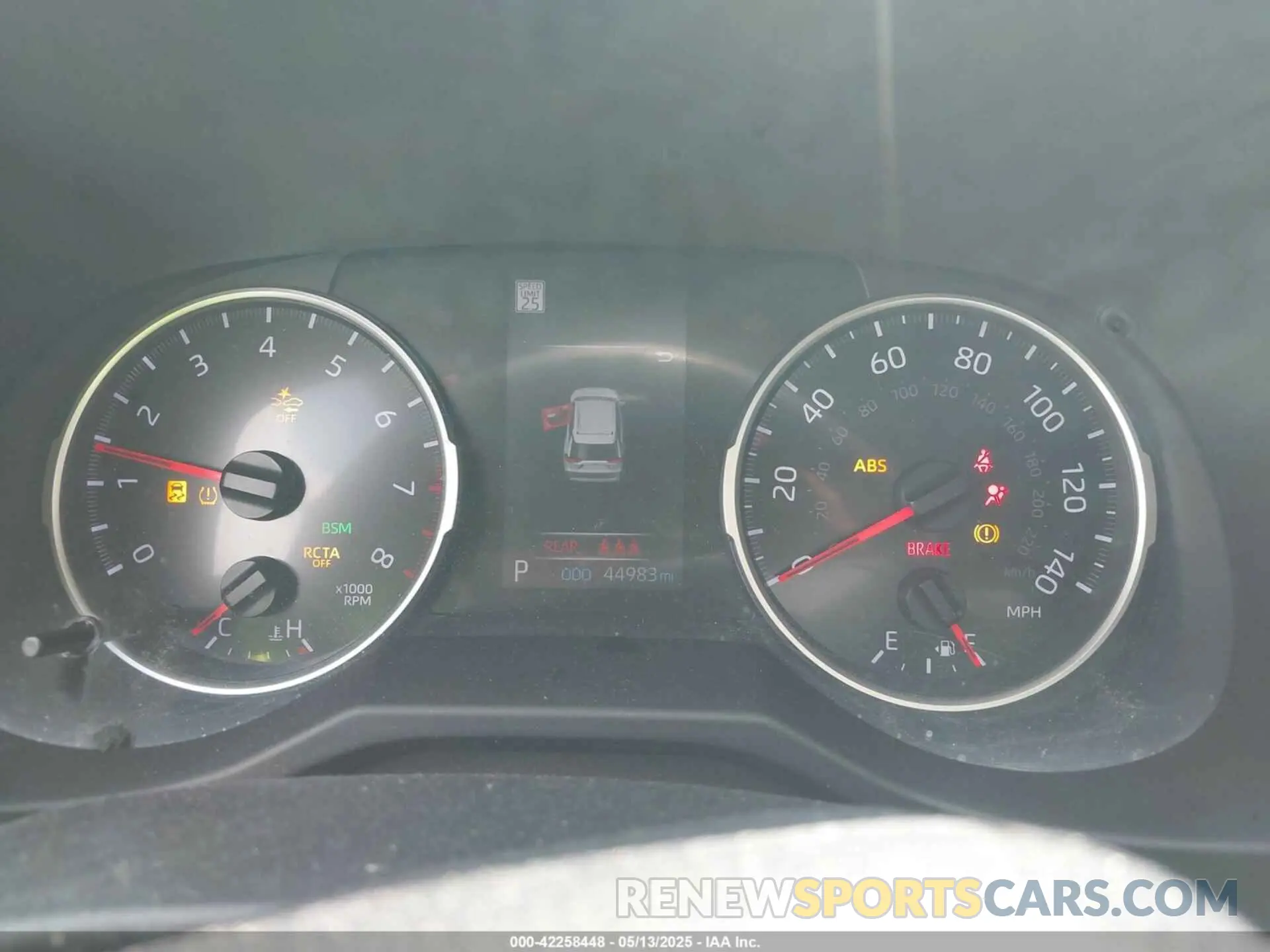 7 Photograph of a damaged car 2T3W1RFV7KC023595 TOYOTA RAV4 2019