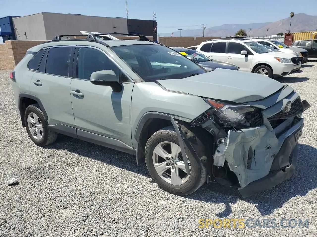 4 Photograph of a damaged car 2T3W1RFV7KC025900 TOYOTA RAV4 2019