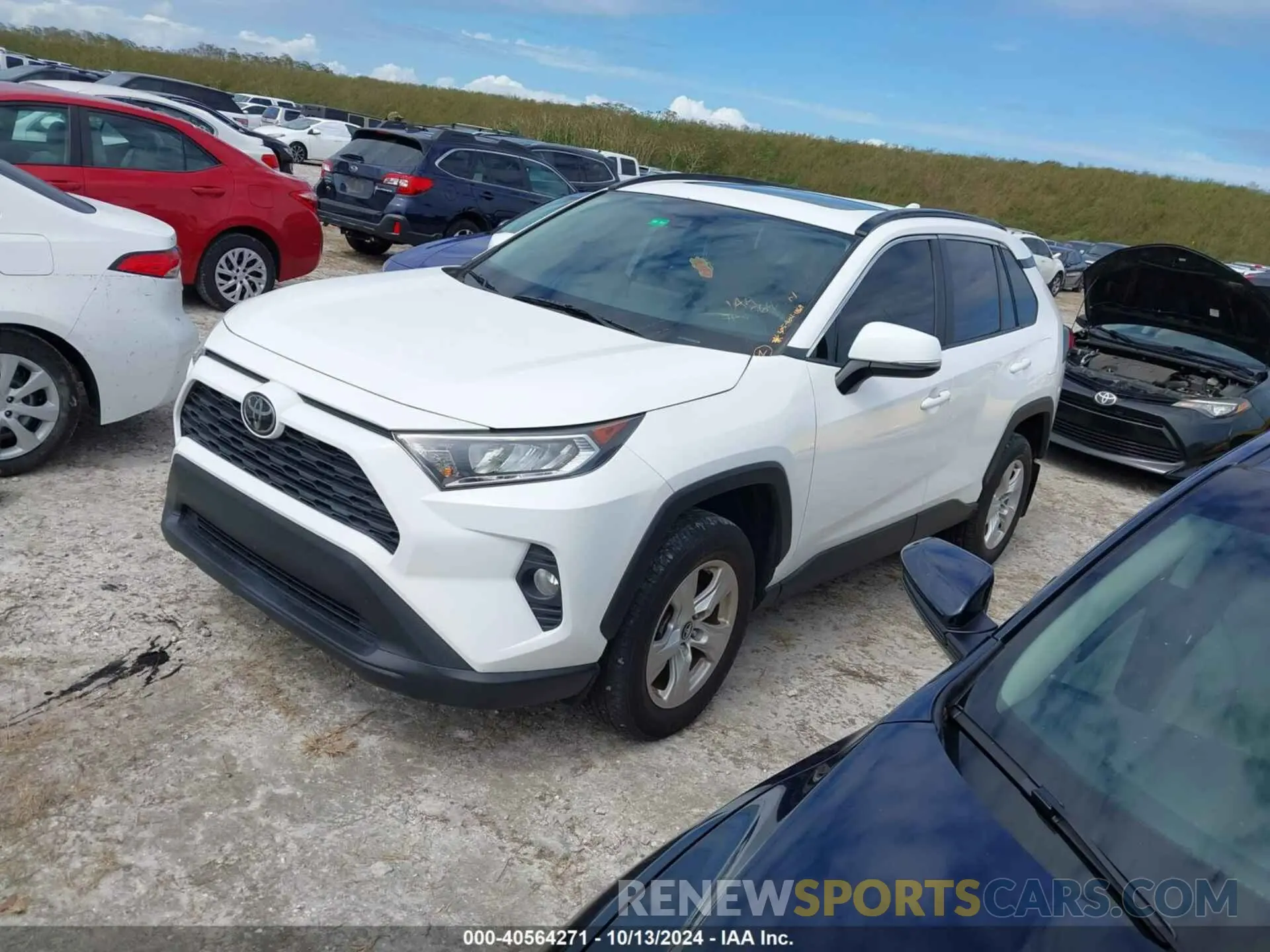 2 Photograph of a damaged car 2T3W1RFV7KC029851 TOYOTA RAV4 2019