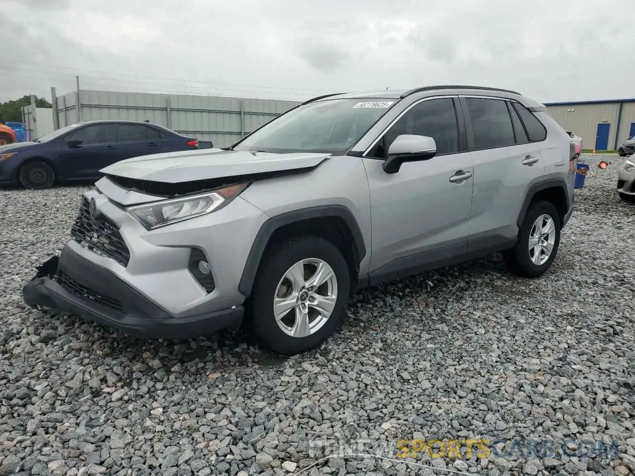 1 Photograph of a damaged car 2T3W1RFV7KW030819 TOYOTA RAV4 2019