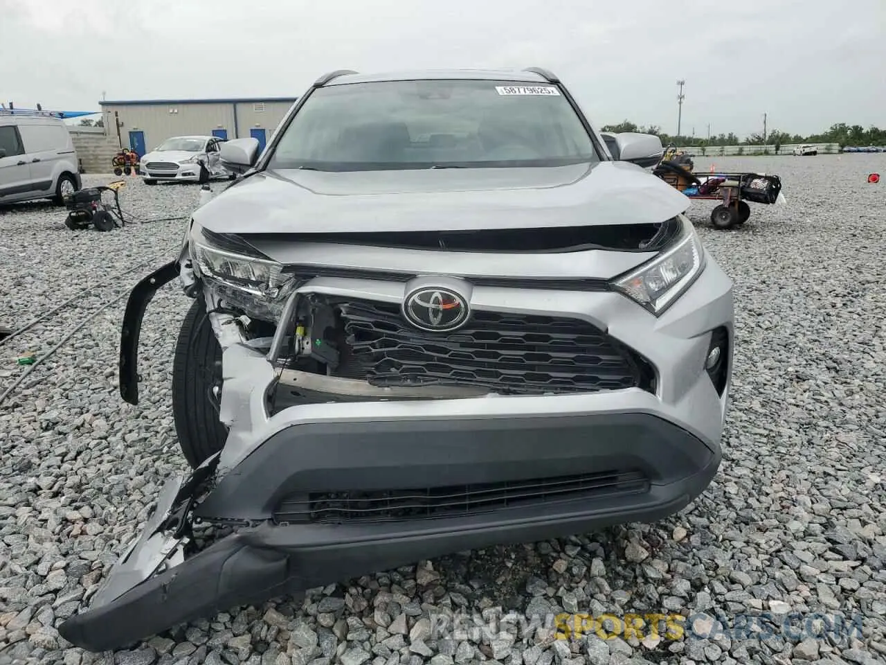 5 Photograph of a damaged car 2T3W1RFV7KW030819 TOYOTA RAV4 2019
