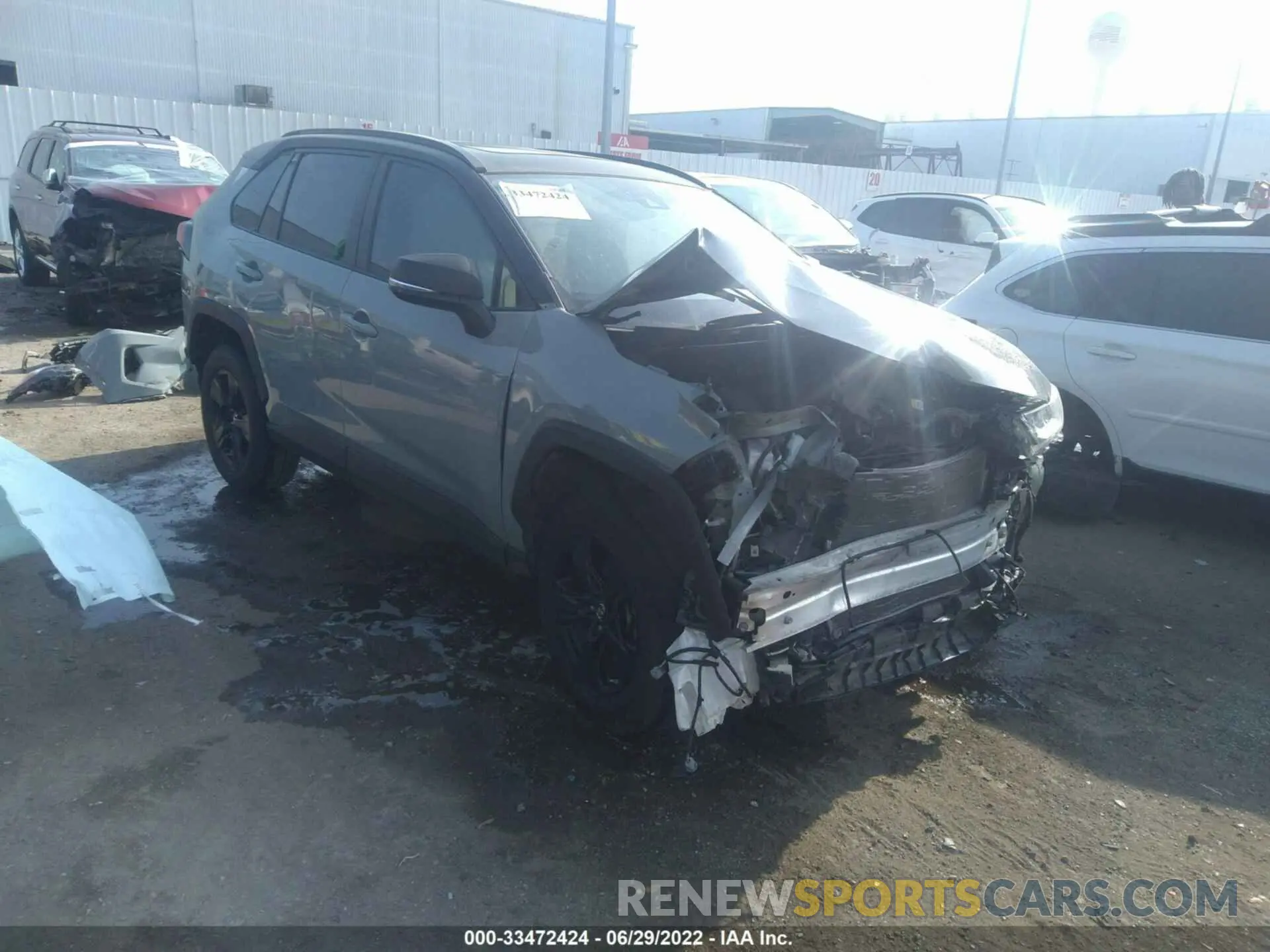 1 Фотография поврежденного автомобиля 2T3W1RFV7KW042226 TOYOTA RAV4 2019