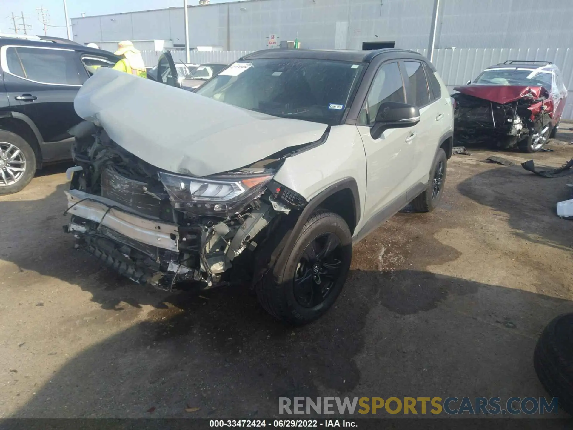 2 Фотография поврежденного автомобиля 2T3W1RFV7KW042226 TOYOTA RAV4 2019