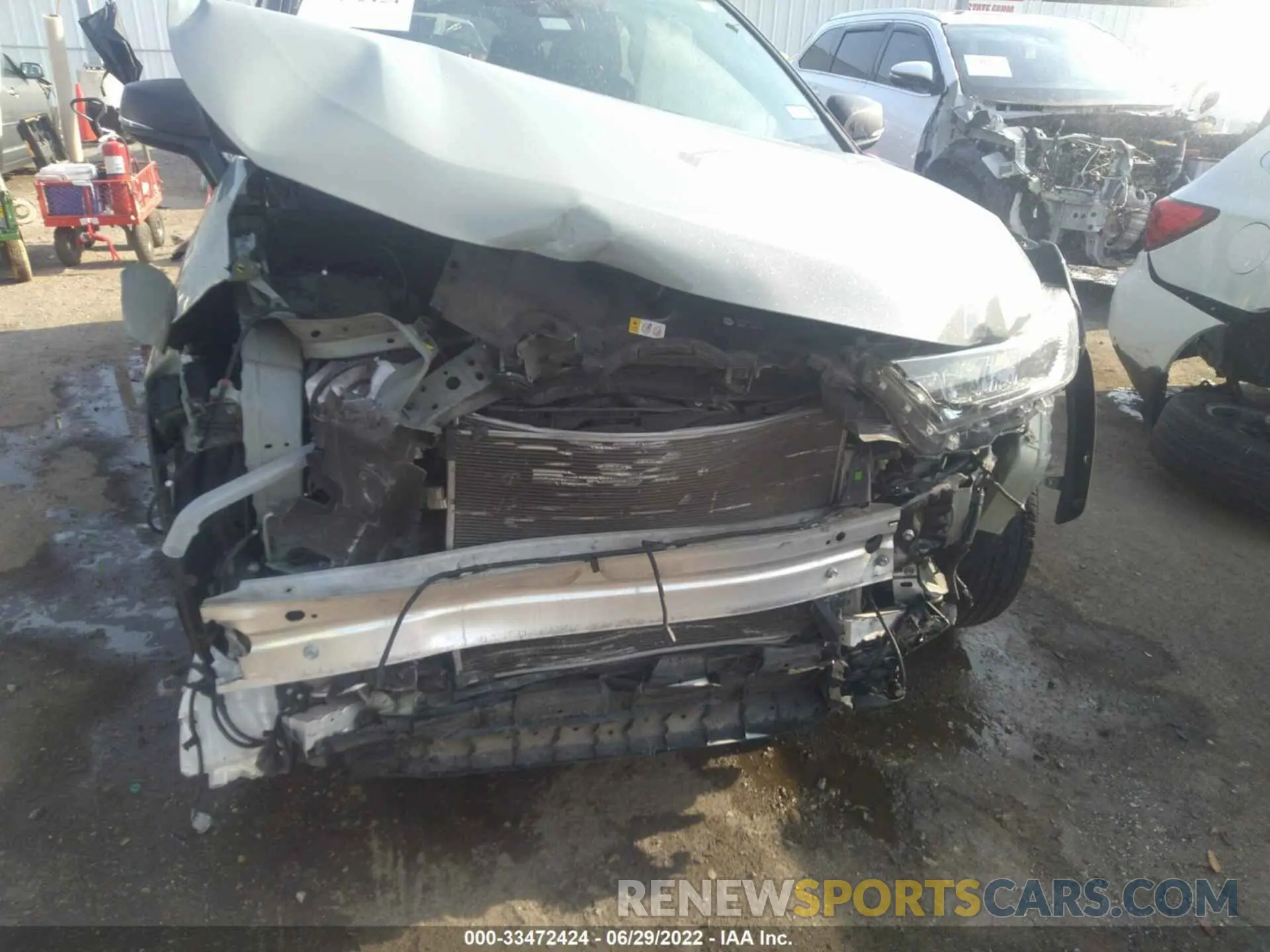 6 Фотография поврежденного автомобиля 2T3W1RFV7KW042226 TOYOTA RAV4 2019