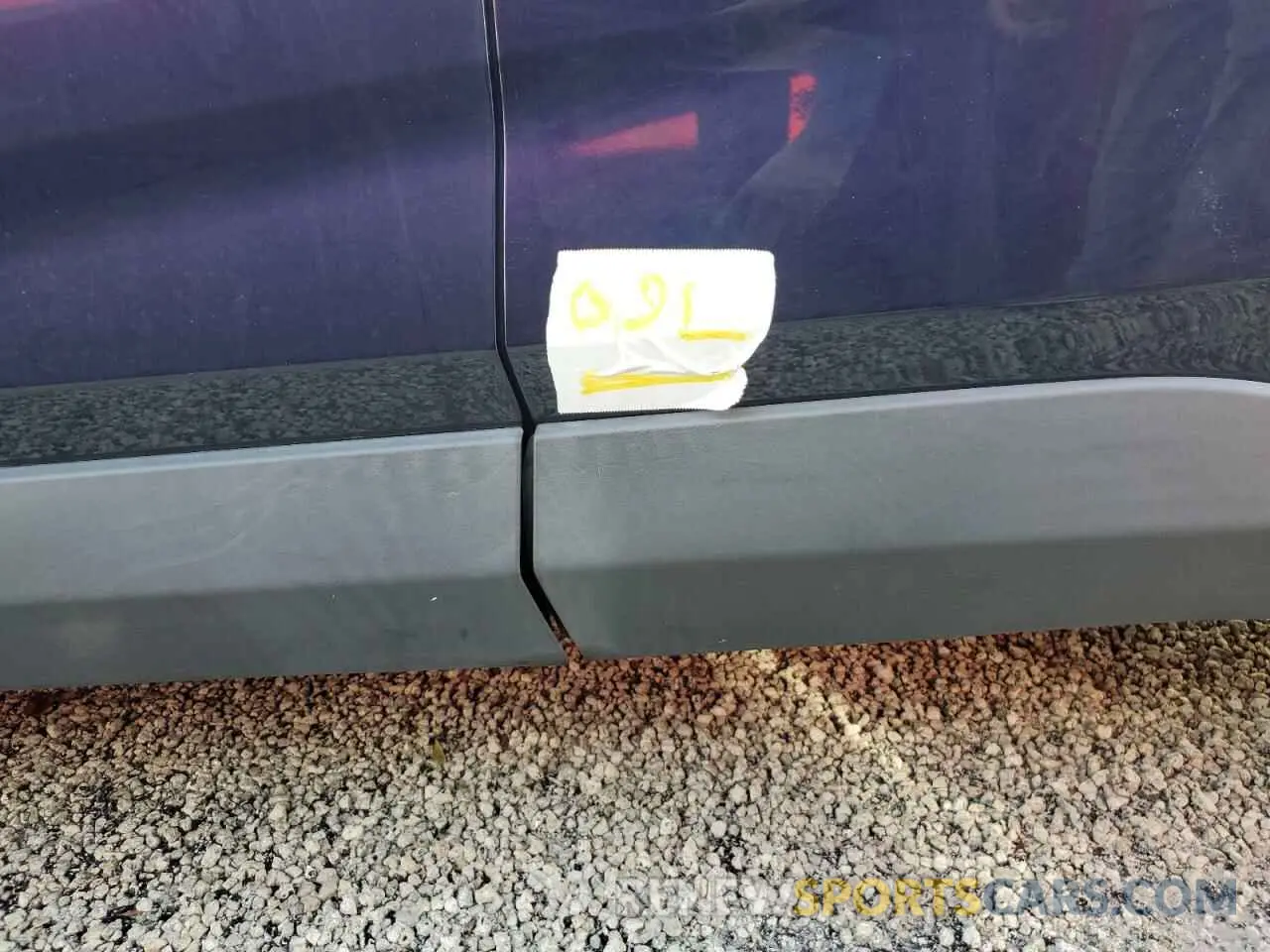 13 Photograph of a damaged car 2T3W1RFV8KC022410 TOYOTA RAV4 2019