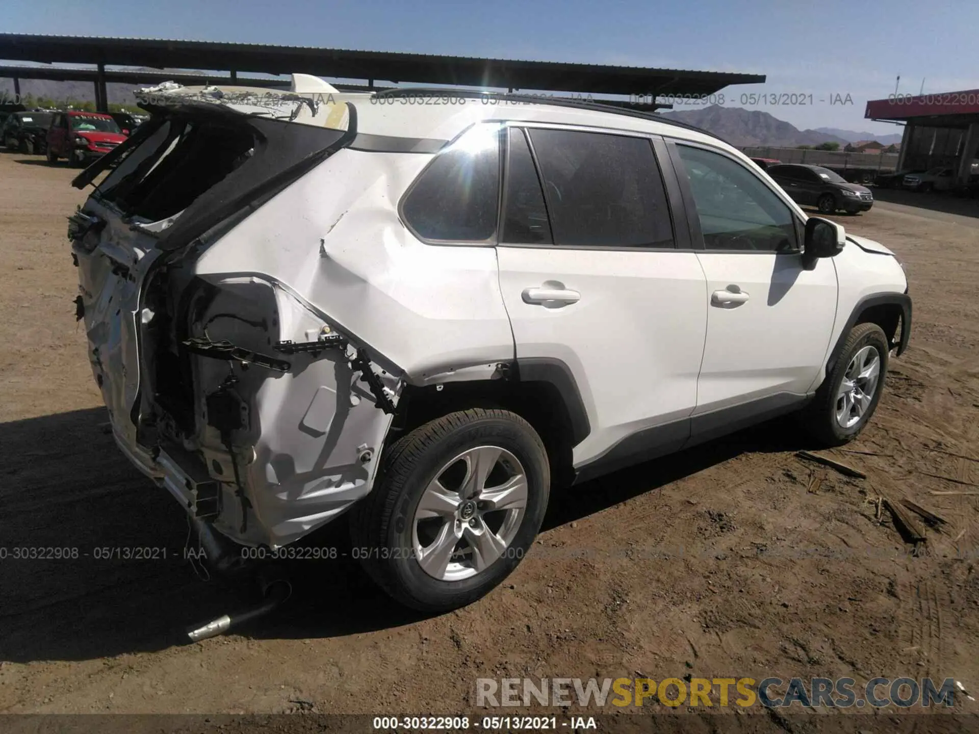 4 Photograph of a damaged car 2T3W1RFV8KW035852 TOYOTA RAV4 2019