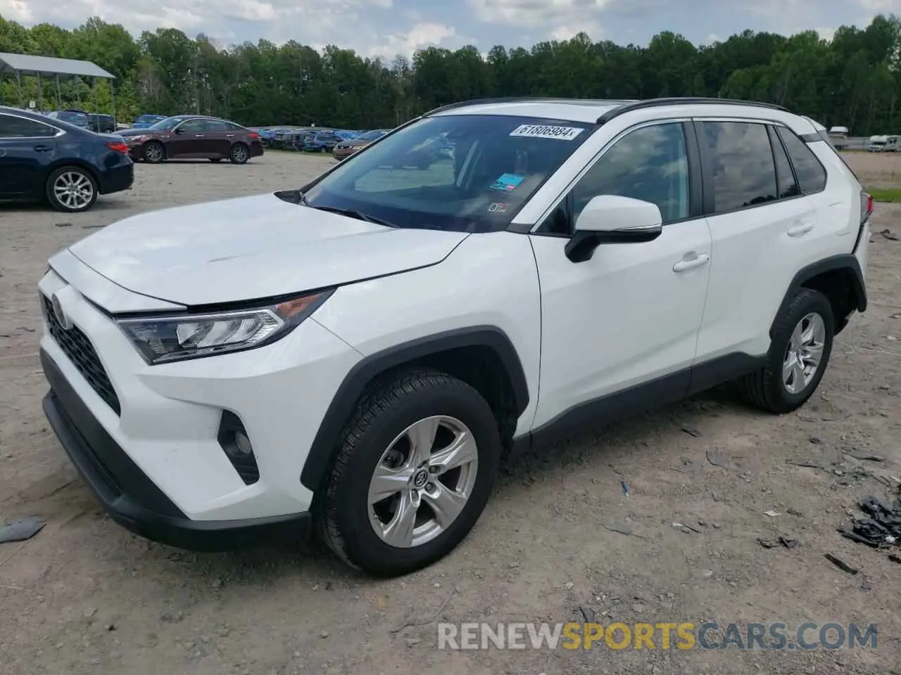 1 Photograph of a damaged car 2T3W1RFV9KW030725 TOYOTA RAV4 2019