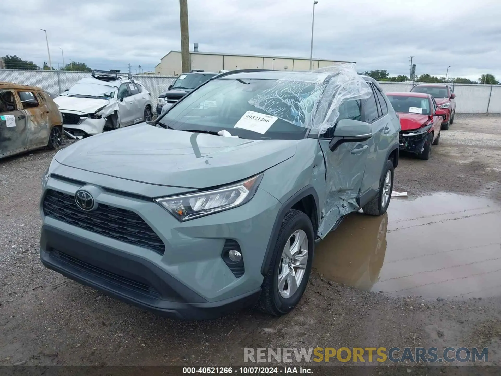 2 Photograph of a damaged car 2T3W1RFV9KW037691 TOYOTA RAV4 2019
