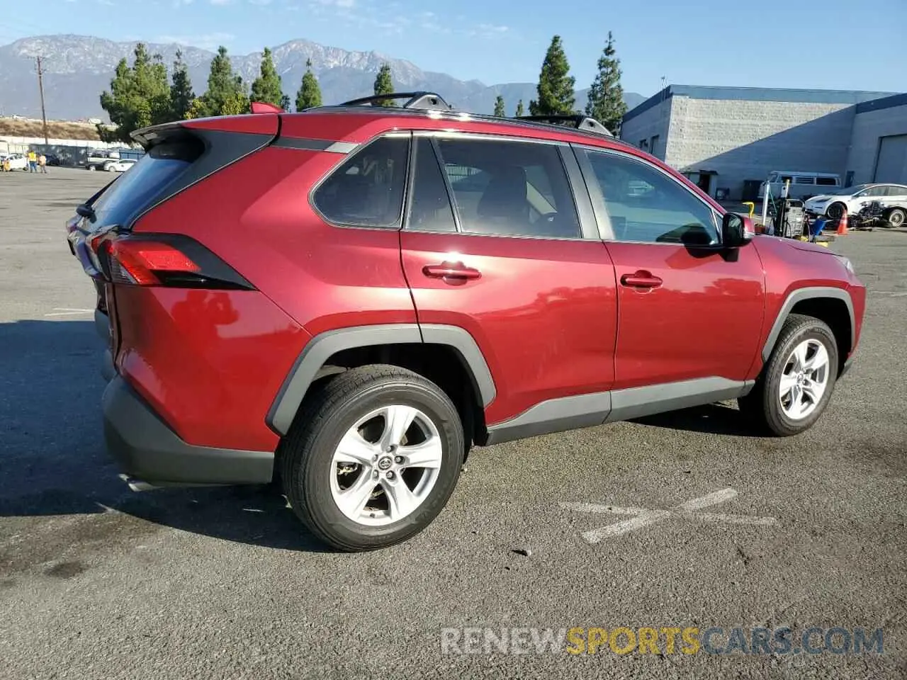 3 Photograph of a damaged car 2T3W1RFV9KW049095 TOYOTA RAV4 2019