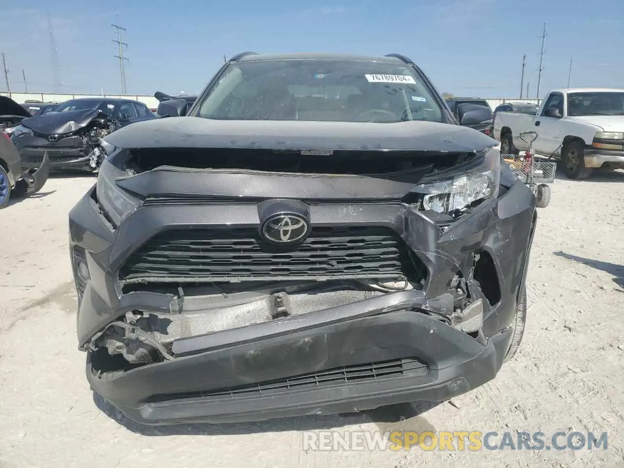 5 Фотография поврежденного автомобиля 2T3W1RFVXKW012895 TOYOTA RAV4 2019