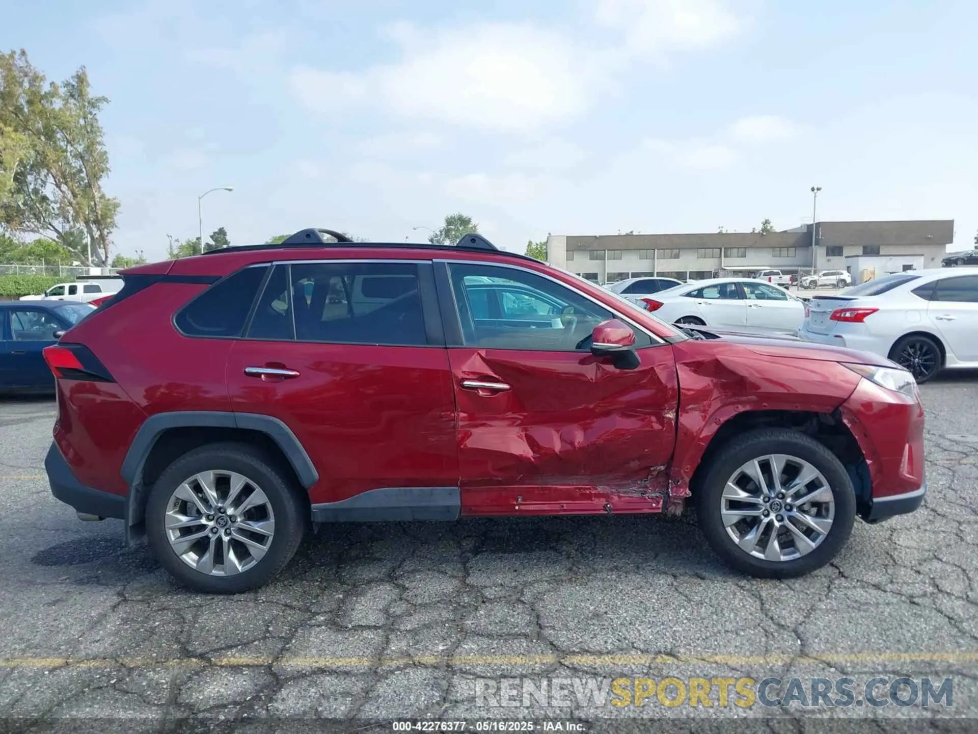 13 Фотография поврежденного автомобиля 2T3Y1RFV1KC019924 TOYOTA RAV4 2019