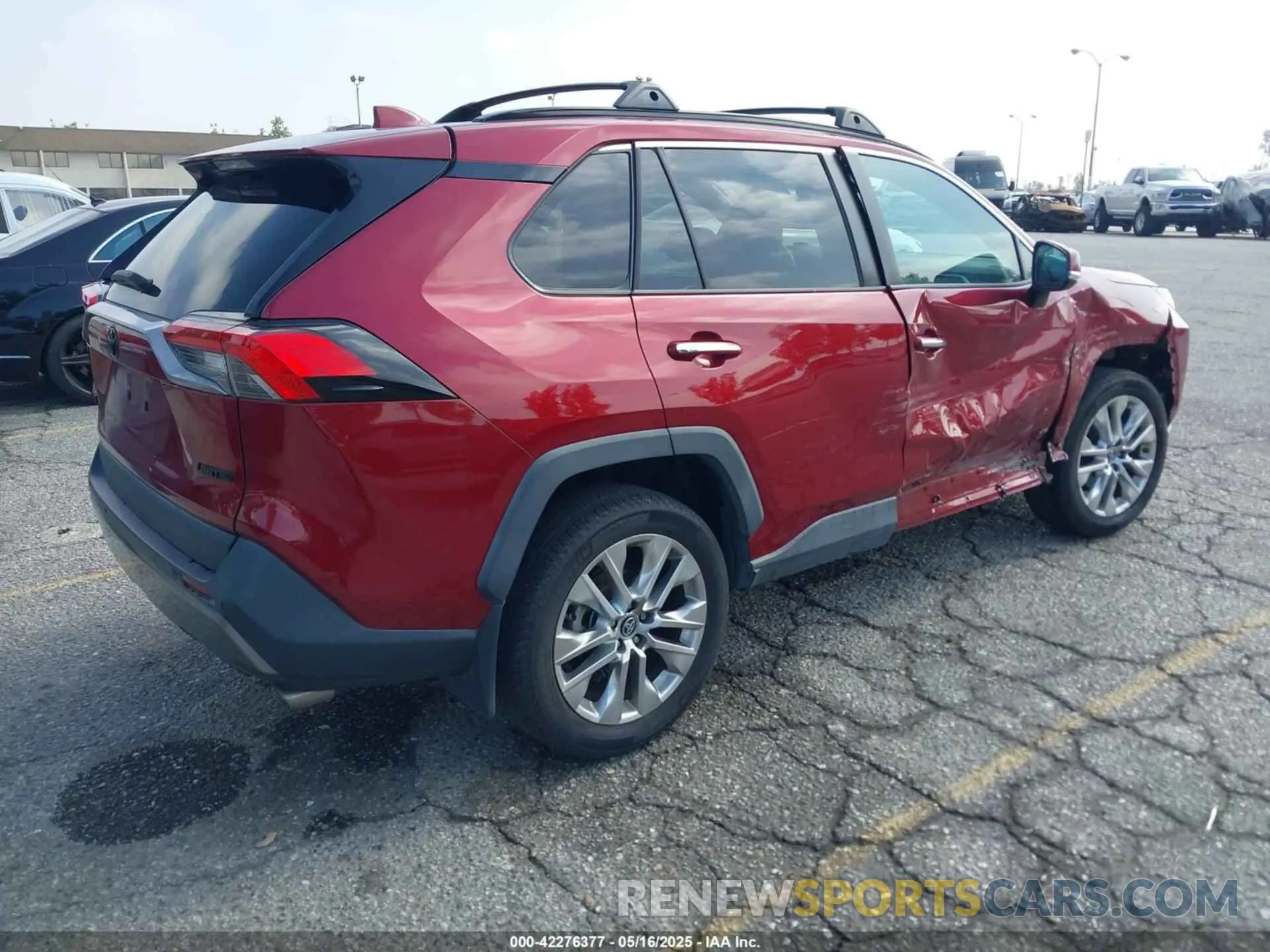 4 Фотография поврежденного автомобиля 2T3Y1RFV1KC019924 TOYOTA RAV4 2019