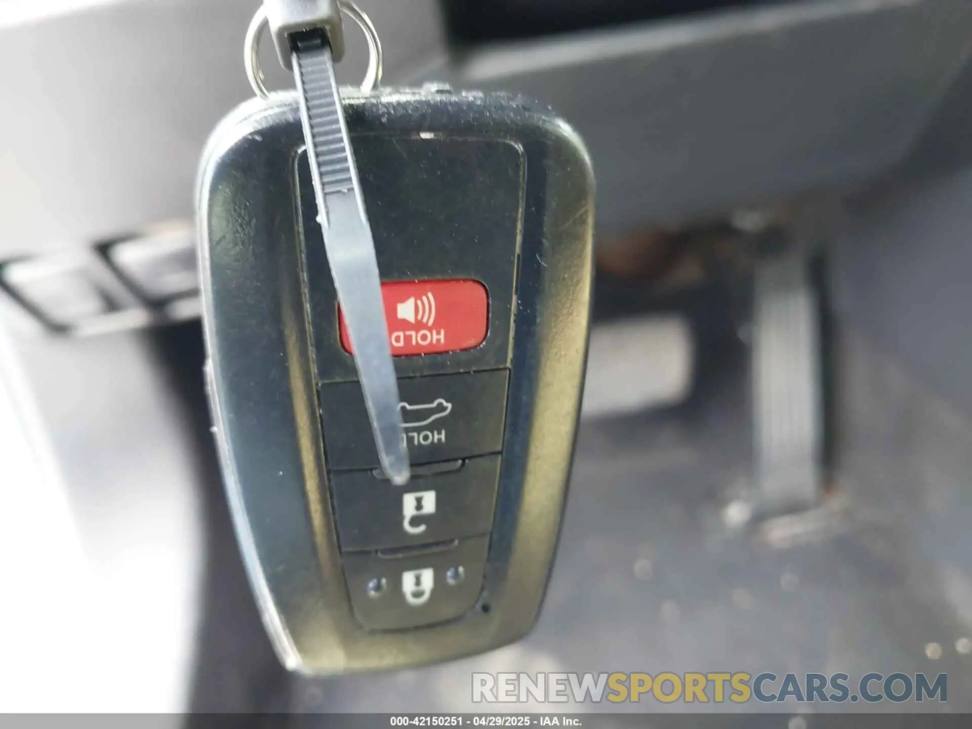 11 Фотография поврежденного автомобиля 2T3Y1RFV1KW042327 TOYOTA RAV4 2019