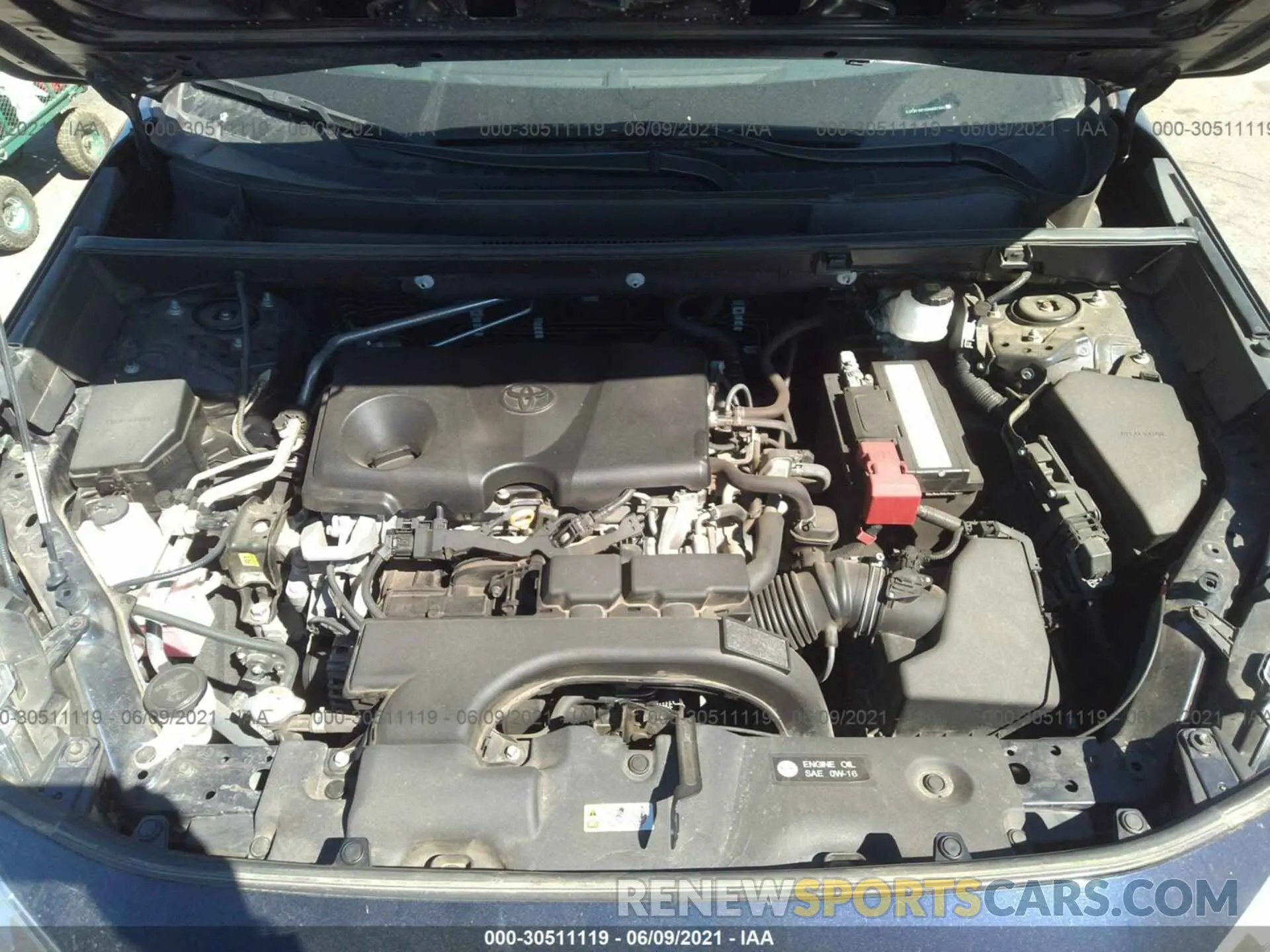 10 Photograph of a damaged car 2T3Y1RFV5KW007094 TOYOTA RAV4 2019