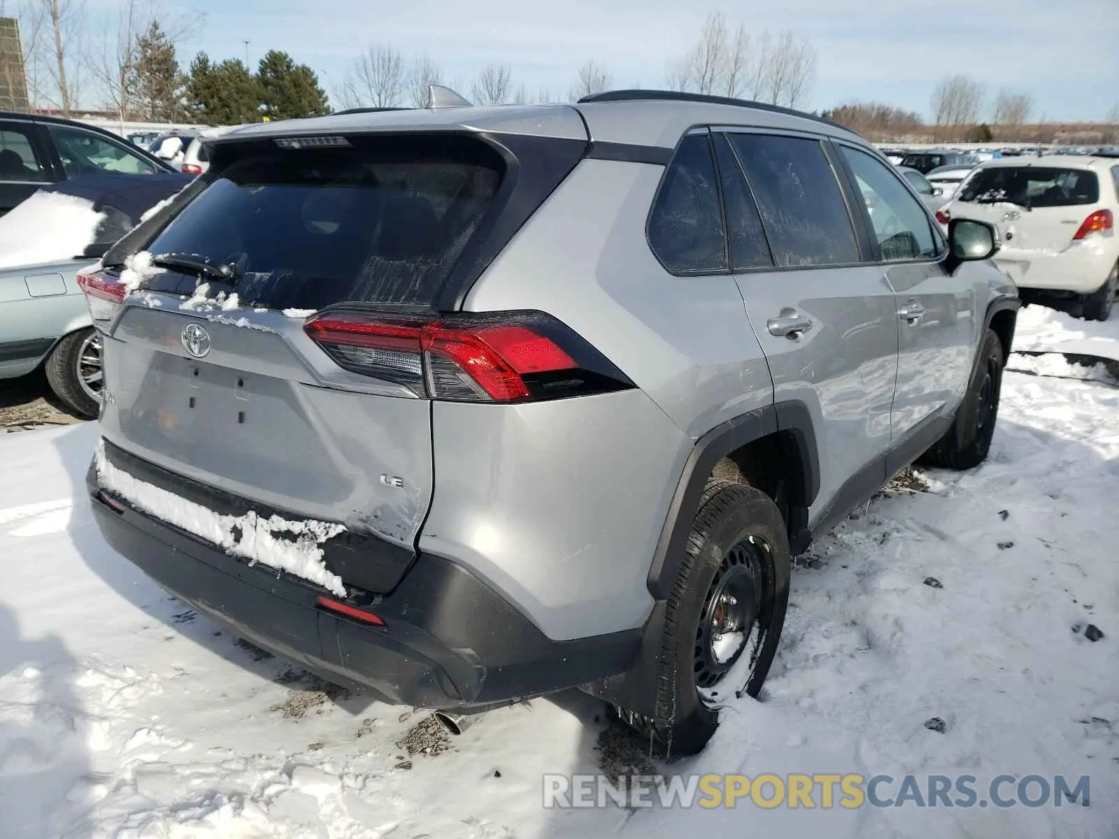 4 Photograph of a damaged car 2T3Z1RFV6KW039802 TOYOTA RAV4 2019