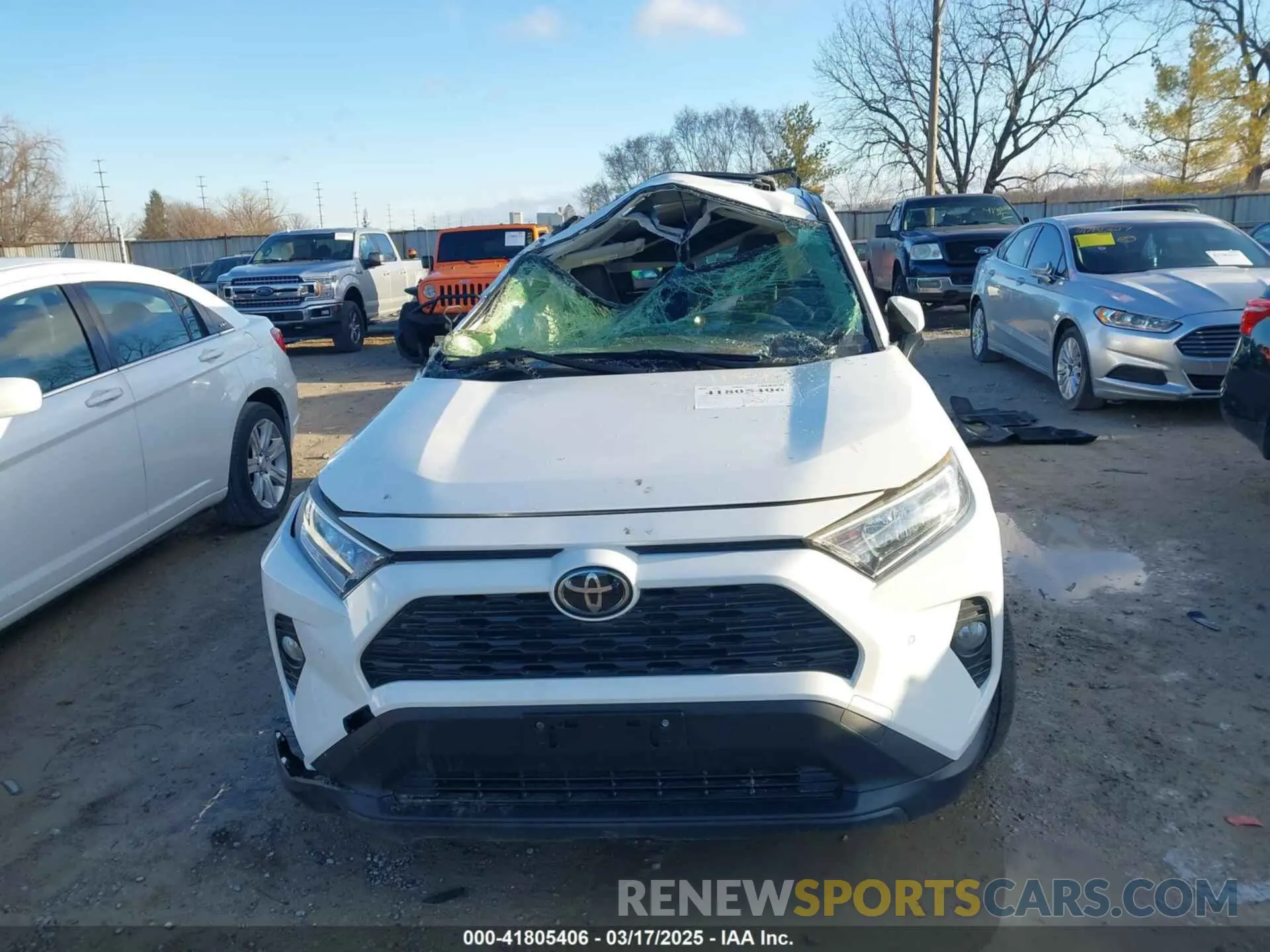 11 Photograph of a damaged car JTMA1RFV1KD023548 TOYOTA RAV4 2019