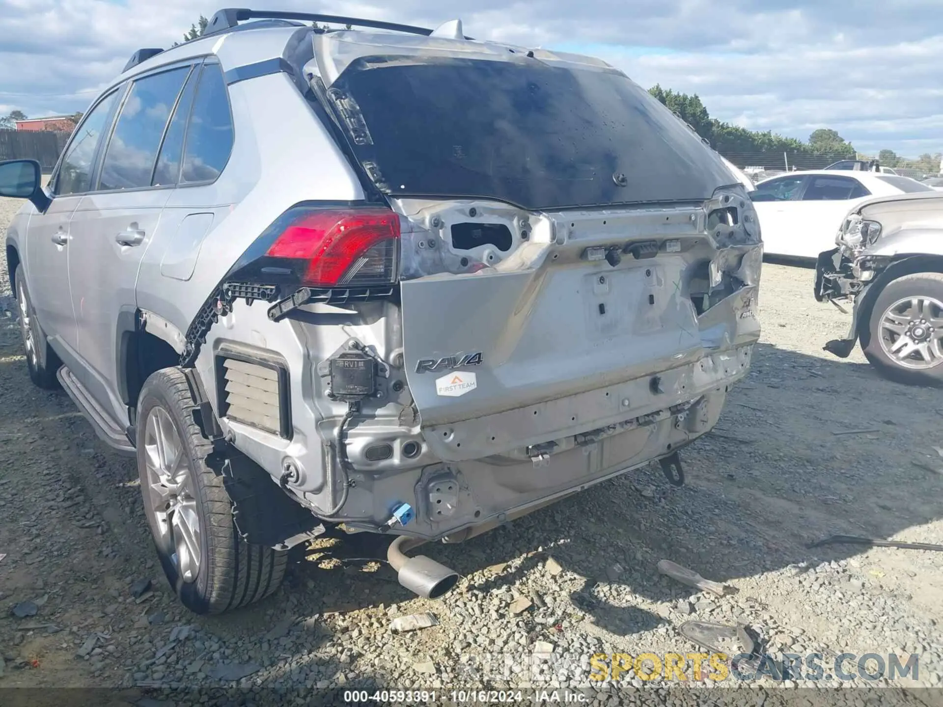 6 Фотография поврежденного автомобиля JTMA1RFV3KD510282 TOYOTA RAV4 2019