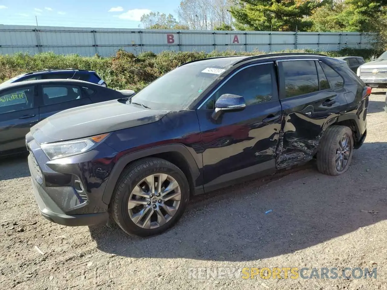 1 Фотография поврежденного автомобиля JTMA1RFV4KD026623 TOYOTA RAV4 2019