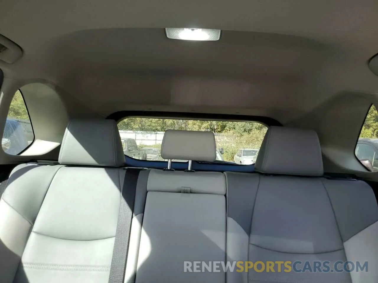 10 Фотография поврежденного автомобиля JTMA1RFV4KD026623 TOYOTA RAV4 2019