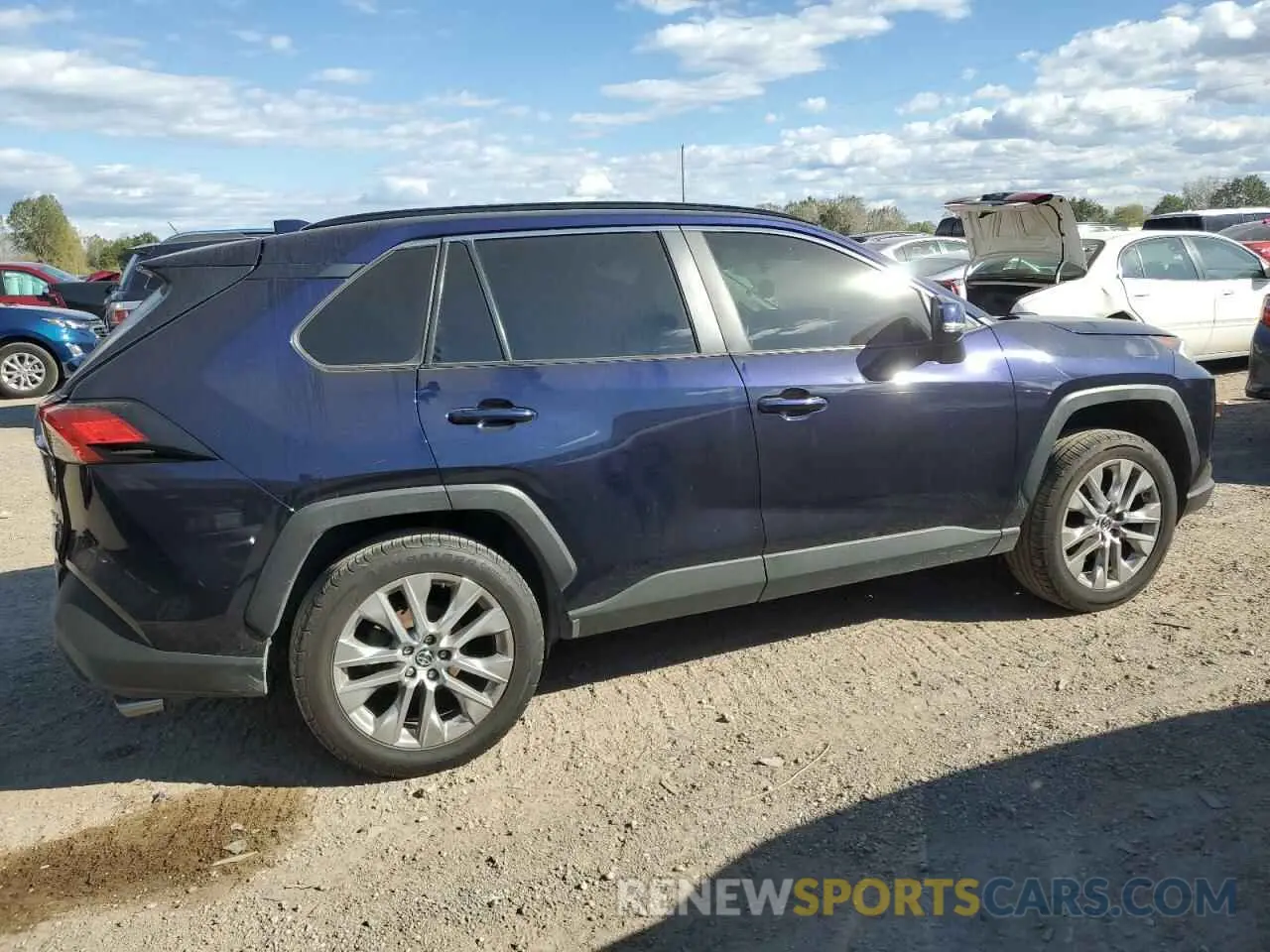 3 Фотография поврежденного автомобиля JTMA1RFV4KD026623 TOYOTA RAV4 2019