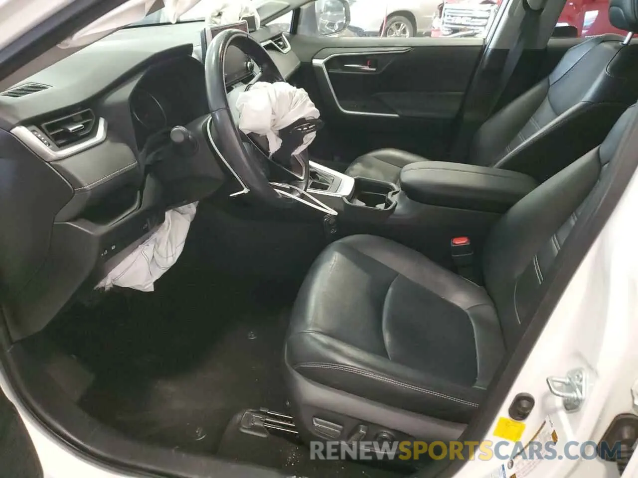 7 Фотография поврежденного автомобиля JTMA1RFV6KD016871 TOYOTA RAV4 2019