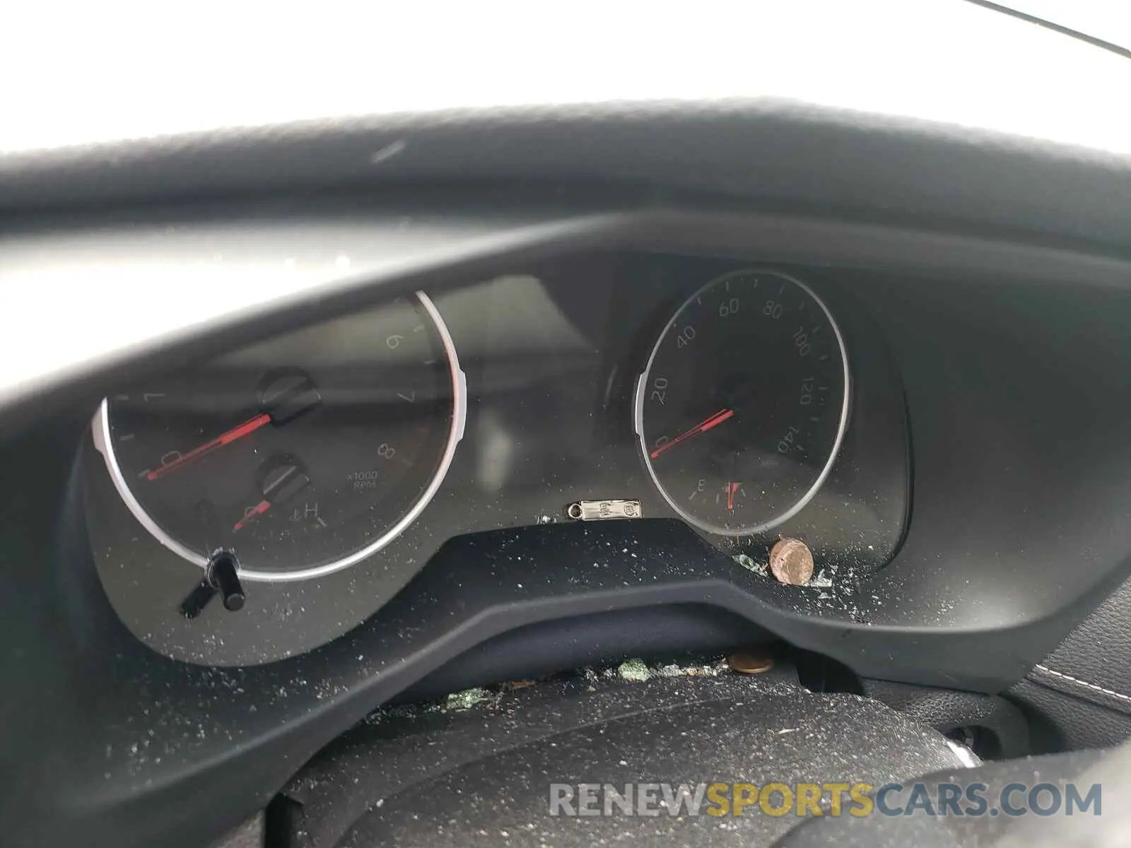 8 Photograph of a damaged car JTMA1RFV6KD516335 TOYOTA RAV4 2019