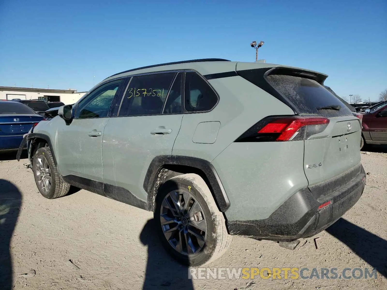 3 Photograph of a damaged car JTMA1RFV6KD517176 TOYOTA RAV4 2019