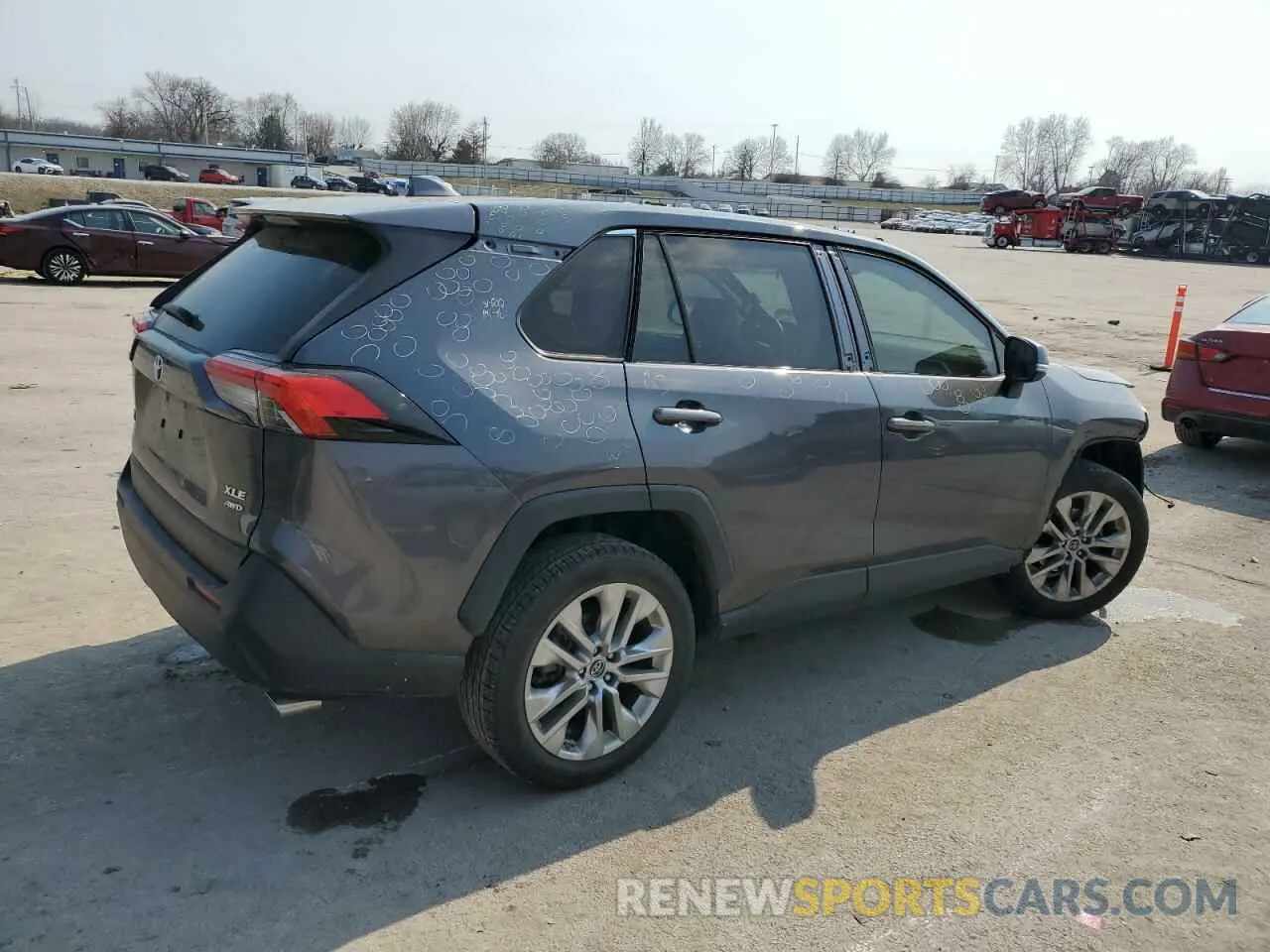 3 Фотография поврежденного автомобиля JTMA1RFV7KD026132 TOYOTA RAV4 2019