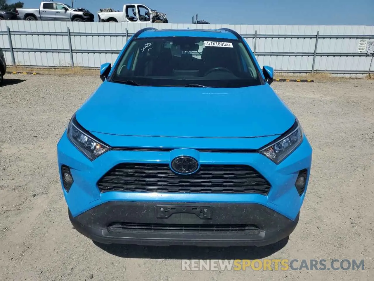 5 Photograph of a damaged car JTMA1RFV8KD028259 TOYOTA RAV4 2019