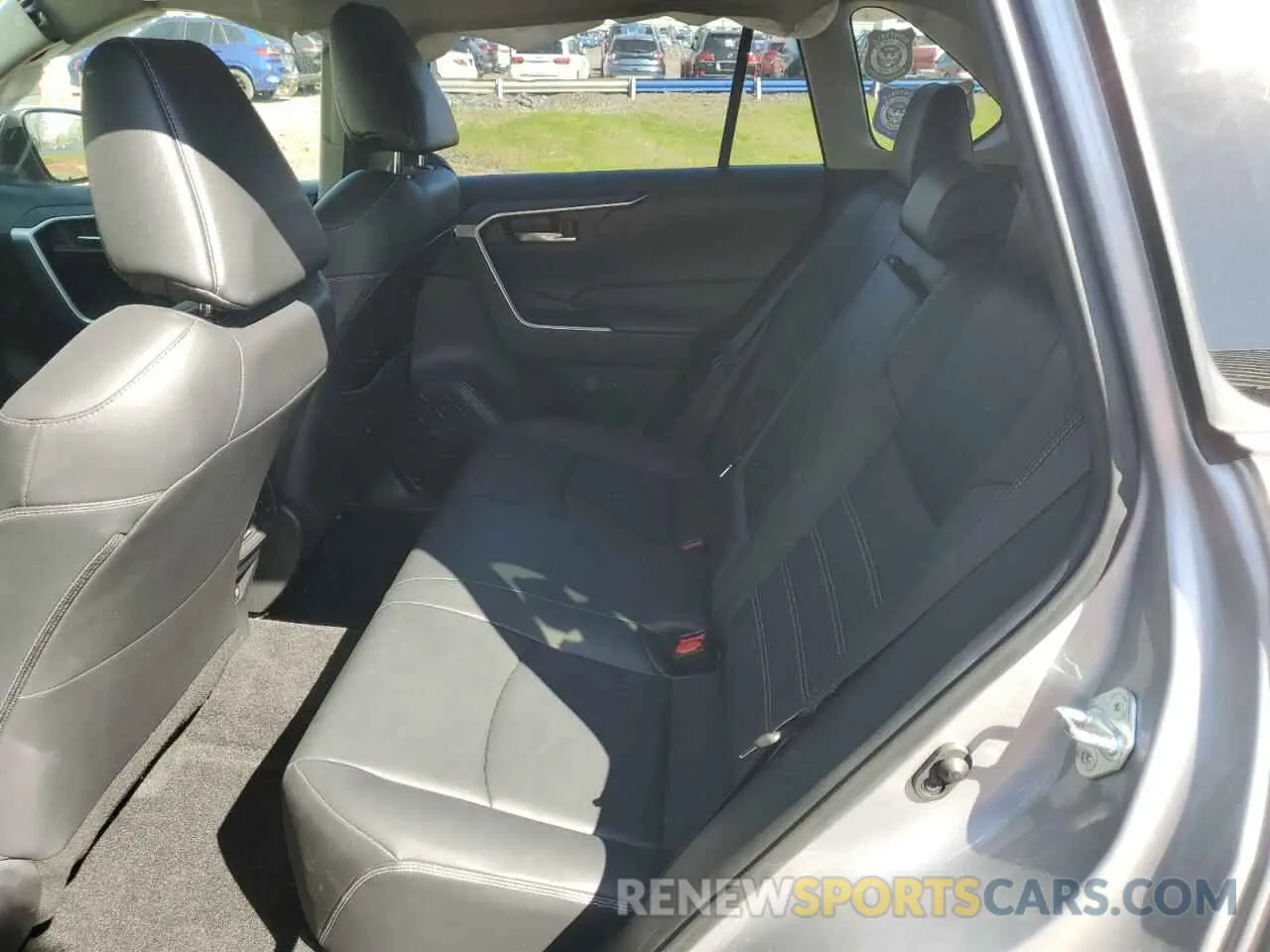 11 Photograph of a damaged car JTMA1RFV8KD506454 TOYOTA RAV4 2019