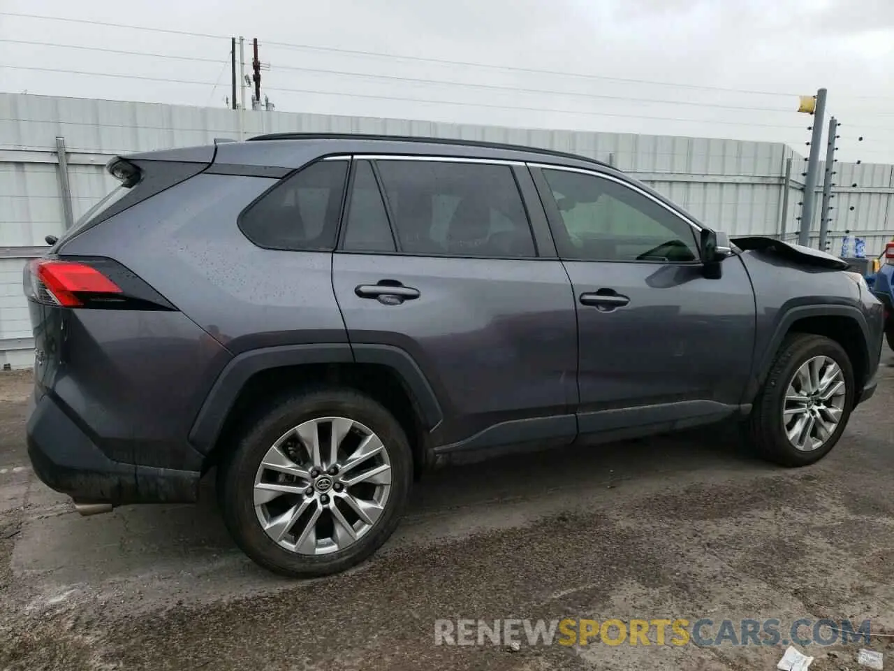 3 Photograph of a damaged car JTMA1RFV9KD522310 TOYOTA RAV4 2019