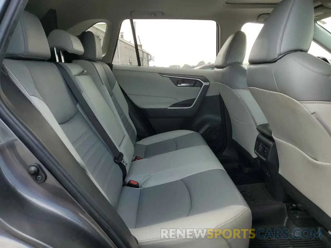 11 Фотография поврежденного автомобиля JTMA1RFVXKD506441 TOYOTA RAV4 2019