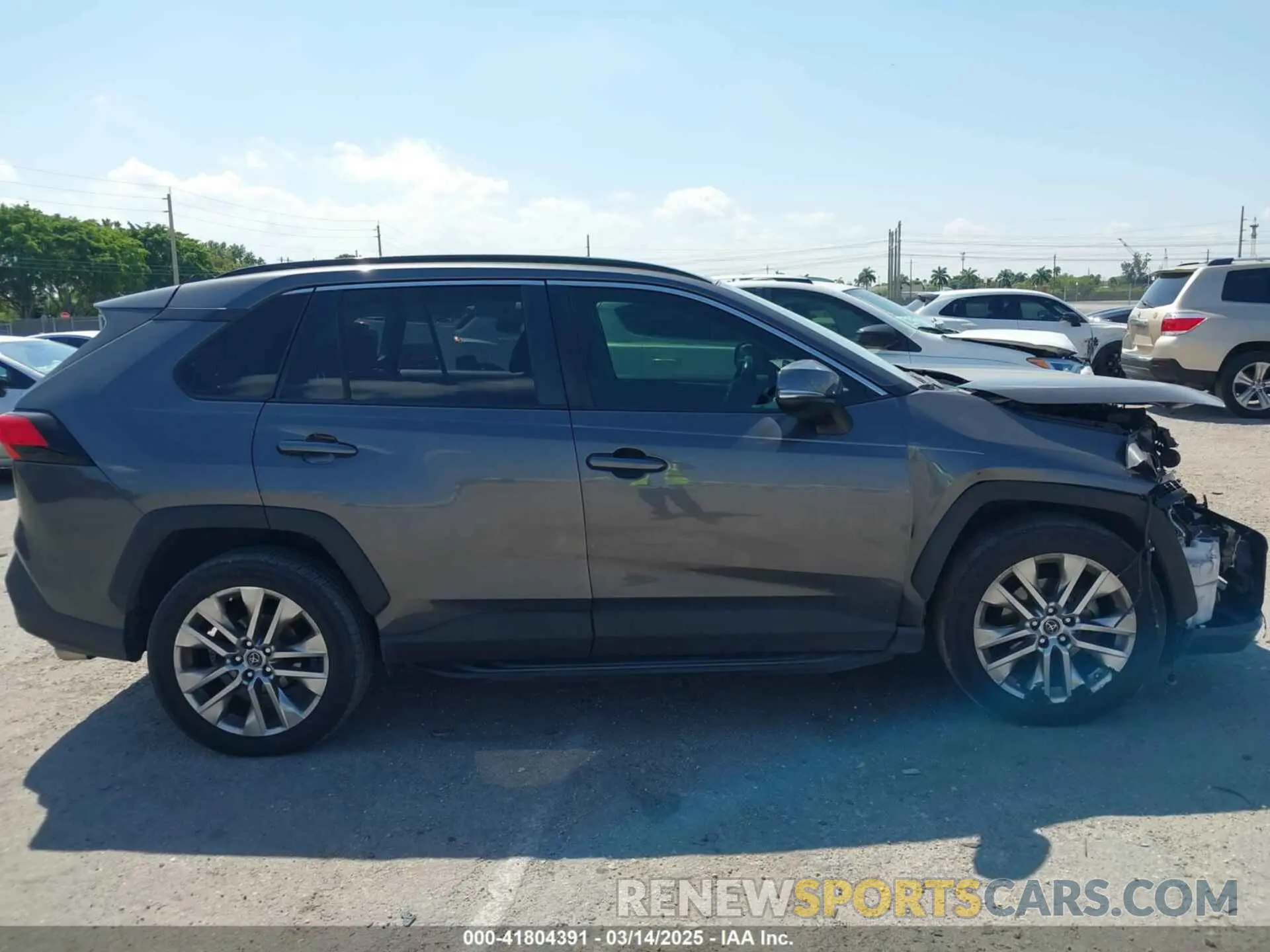13 Photograph of a damaged car JTMC1RFV0KJ012728 TOYOTA RAV4 2019