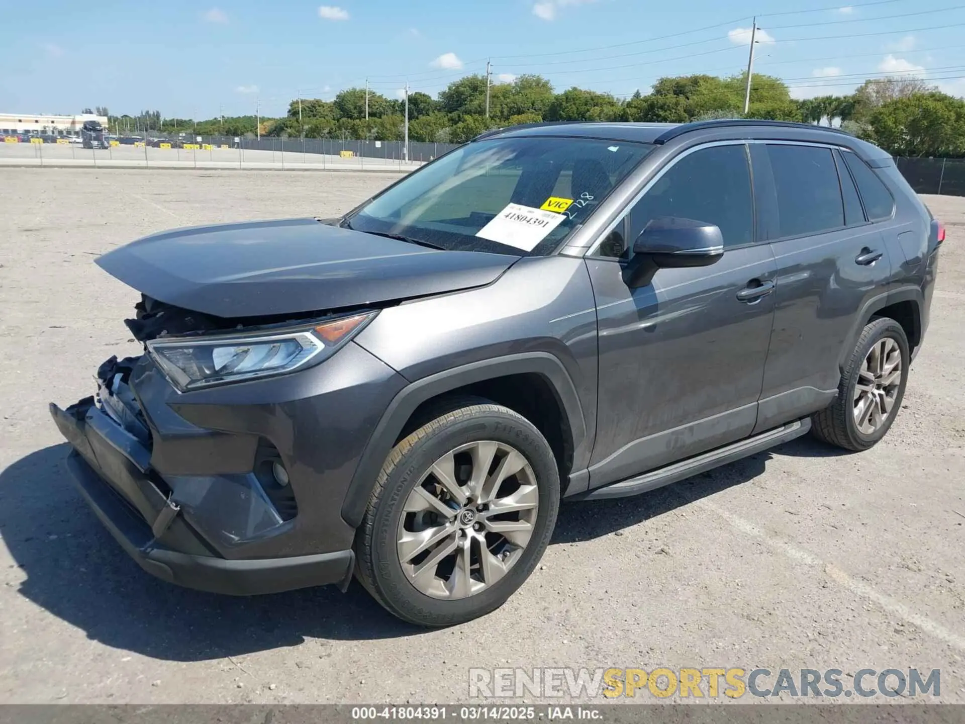 2 Photograph of a damaged car JTMC1RFV0KJ012728 TOYOTA RAV4 2019